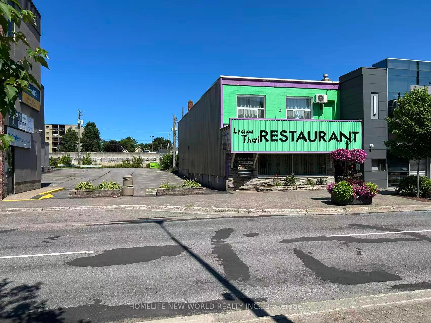 280 Queen Street E Sault Ste Marie Ontario Canada Sale commercial Kaveh Hajhosseini HomeLife New World Realty Inc., Brokerage*