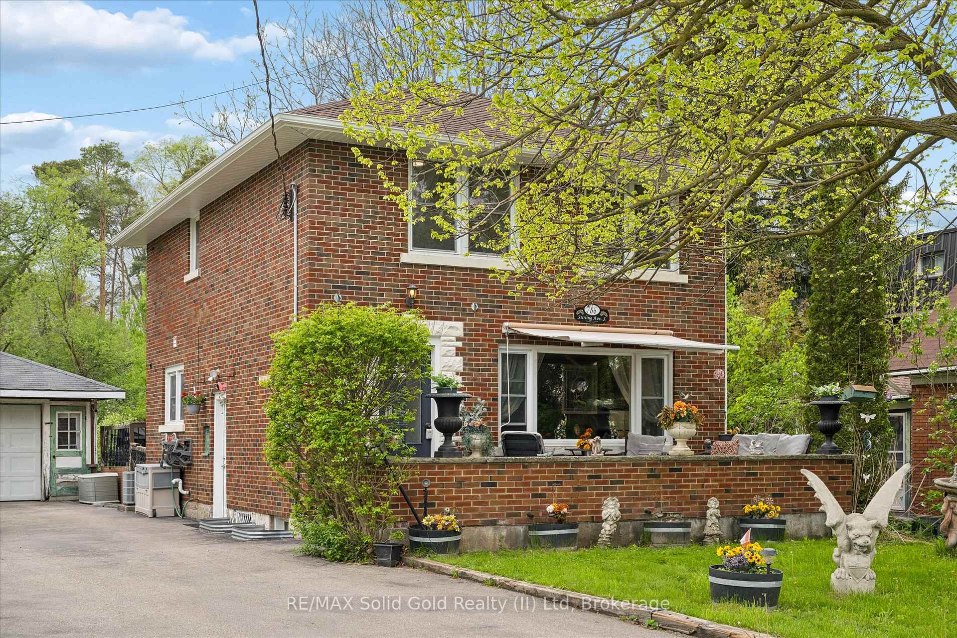786 Stirling Avenue S Kitchener Ontario Canada Sale residential Vijay Reddy CITY MAX HOMES REALTY