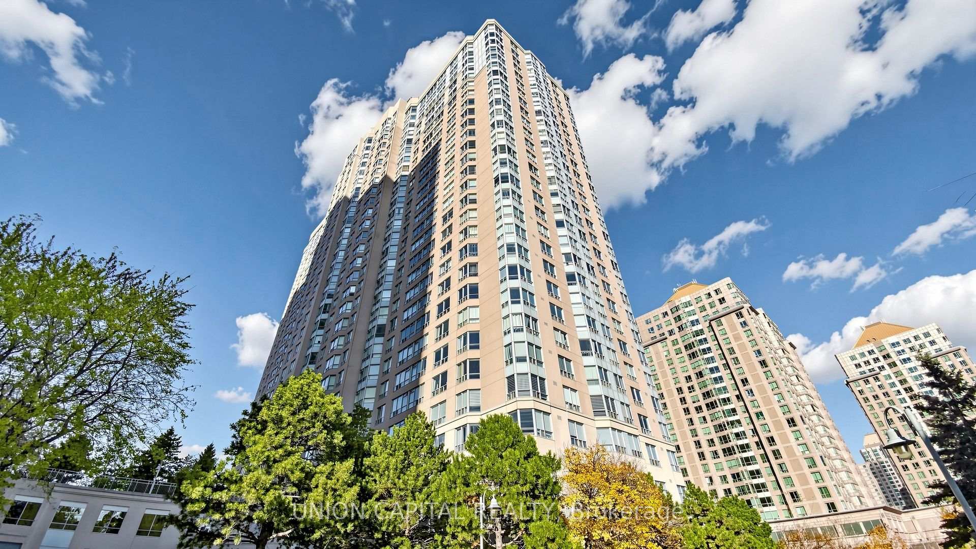 2101 - 88 Corporate Drive Toronto Ontario Canada Sale residential Tan Nguyen Union Capital Realty, Brokerage*