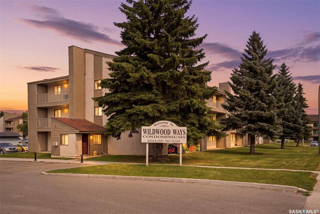 308 - 203 Tait PLACE Saskatoon Saskatchewan Canada Sale residential Shaun Renneberg Realty Executives Saskatoon