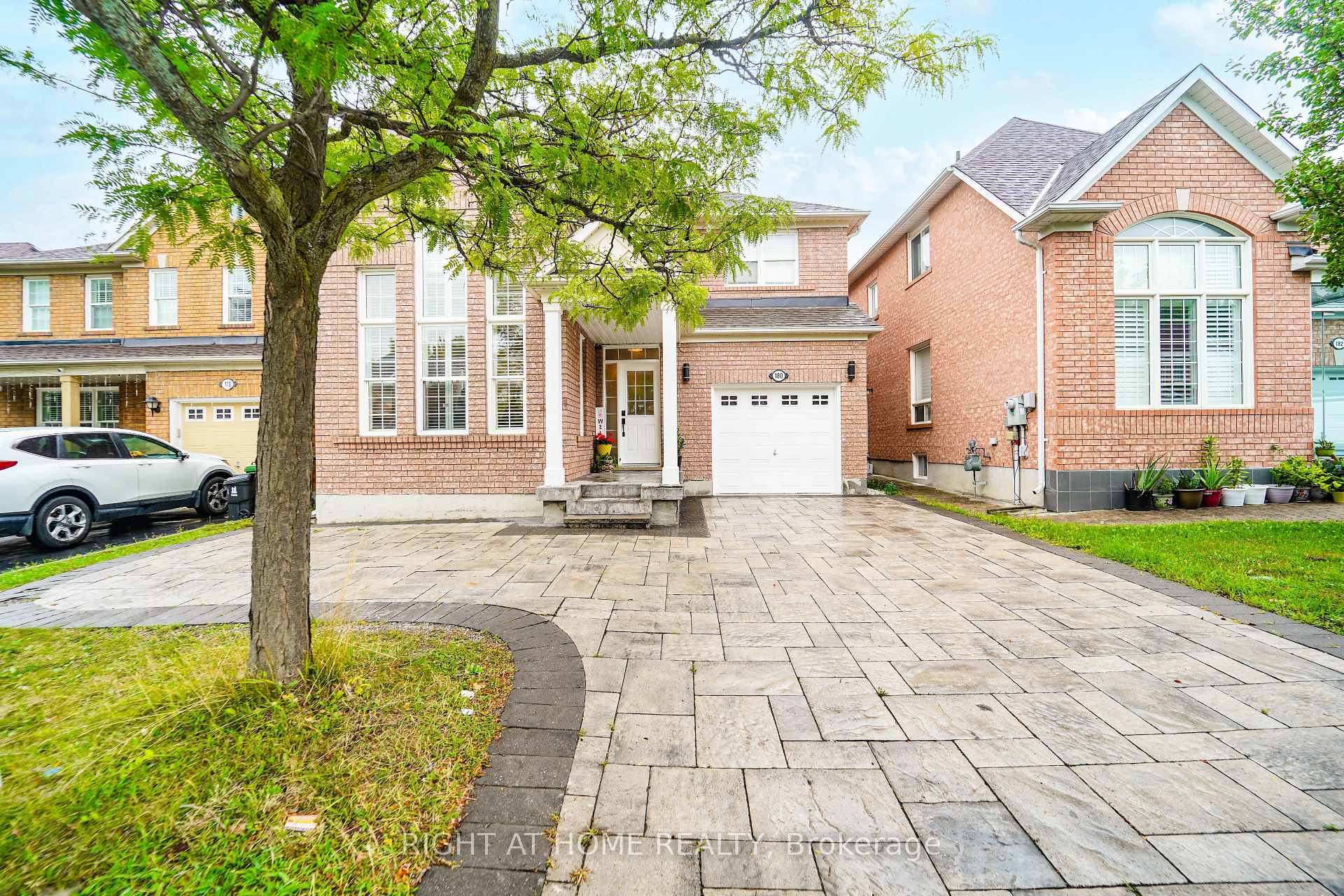 180 Raponi Circle Toronto Ontario Canada Sale residential Ali Jahangir Right at Home Realty, Brokerage*