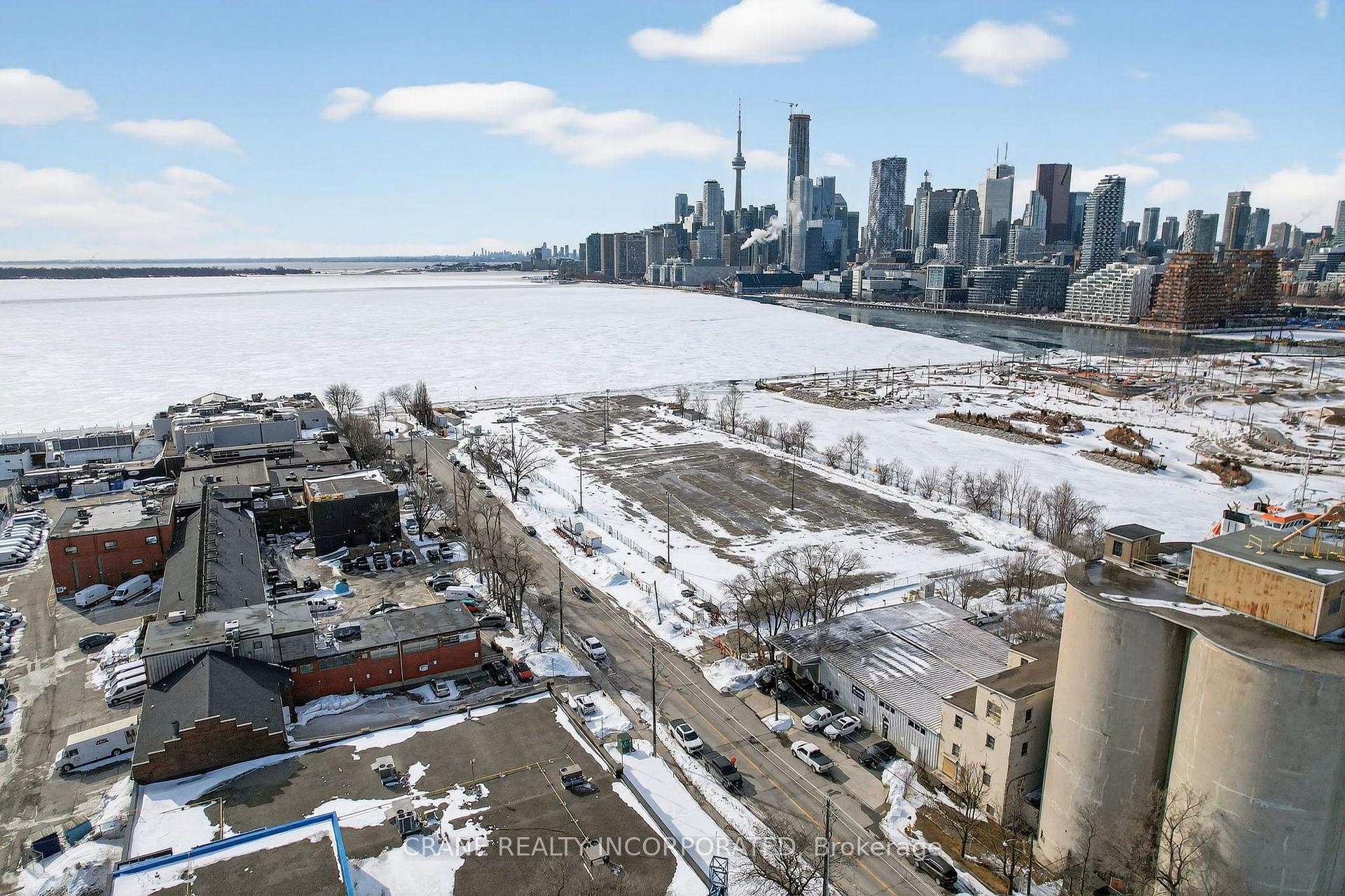 31F Polson Street Toronto Ontario Canada Lease commercial Distillery and Canary Condos Real Estate Homeward, Brokerage*