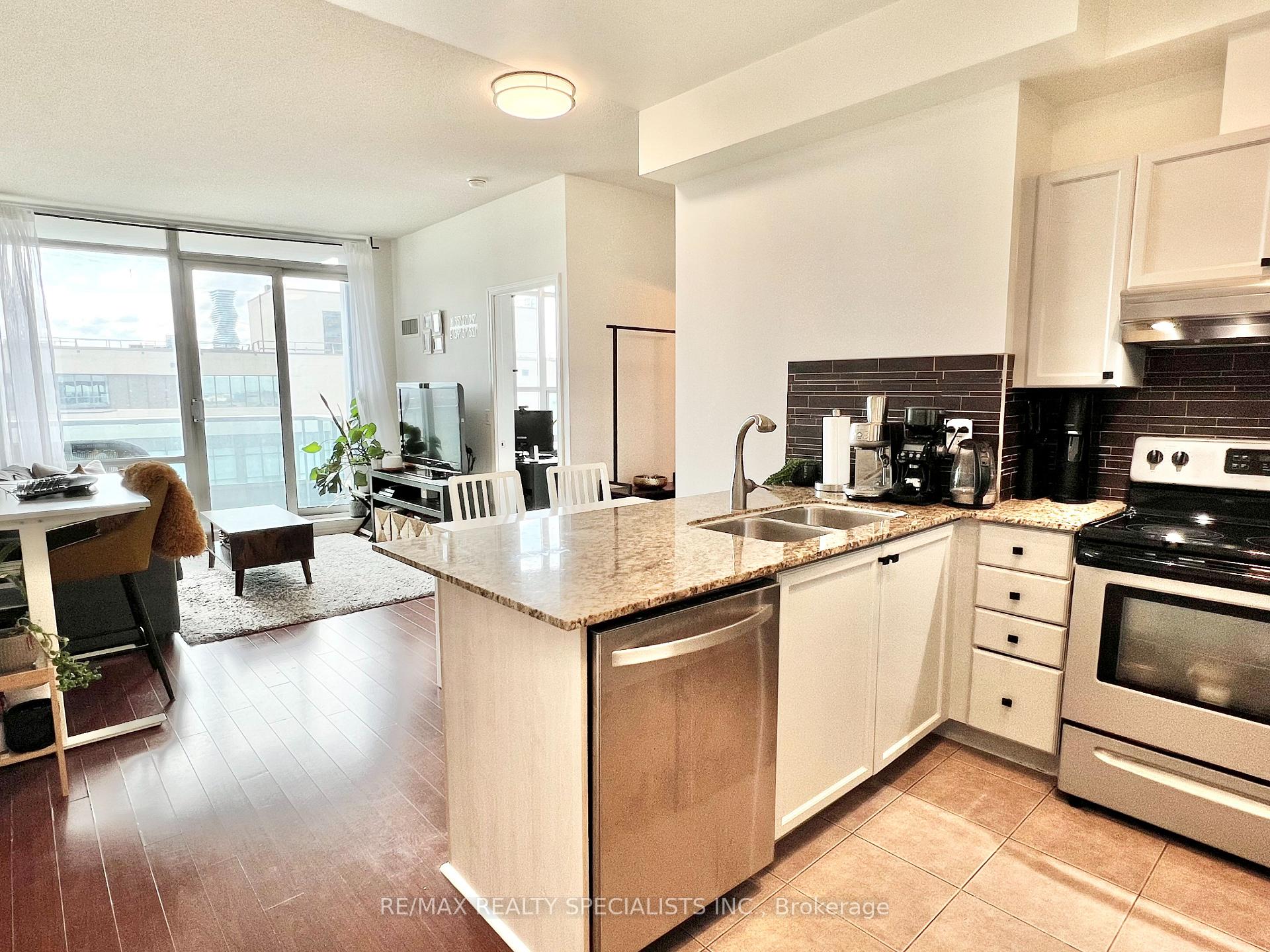 2505 - 33 Elm Drive W Mississauga Ontario Canada Rent residential Elena Vankevich Brokerage Information: Not available, please contact website owner