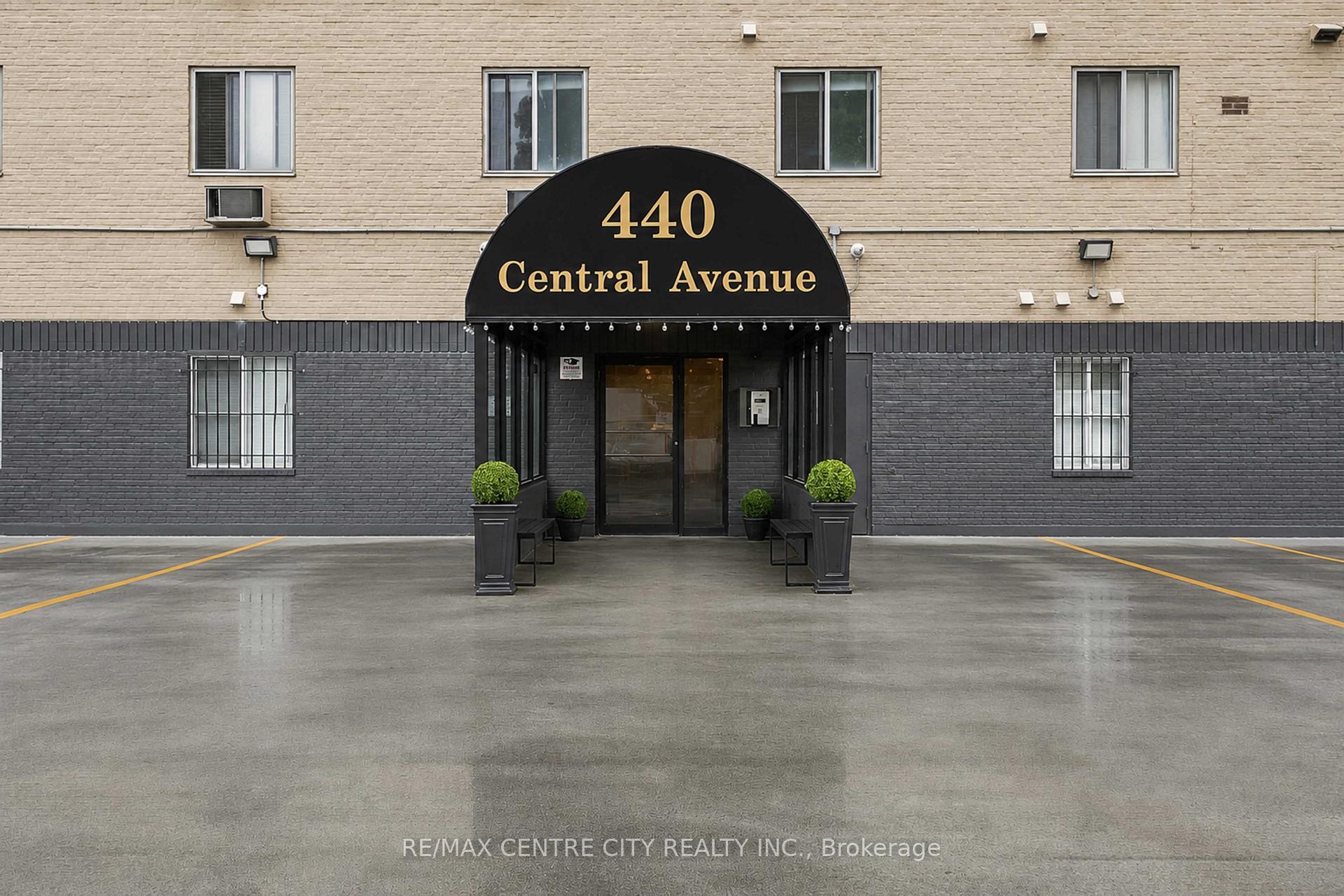 405 - 440 Central Avenue London East Ontario Canada Sale residential GORD PRIOR RE/MAX Centre City Realty Inc., Brokerage*