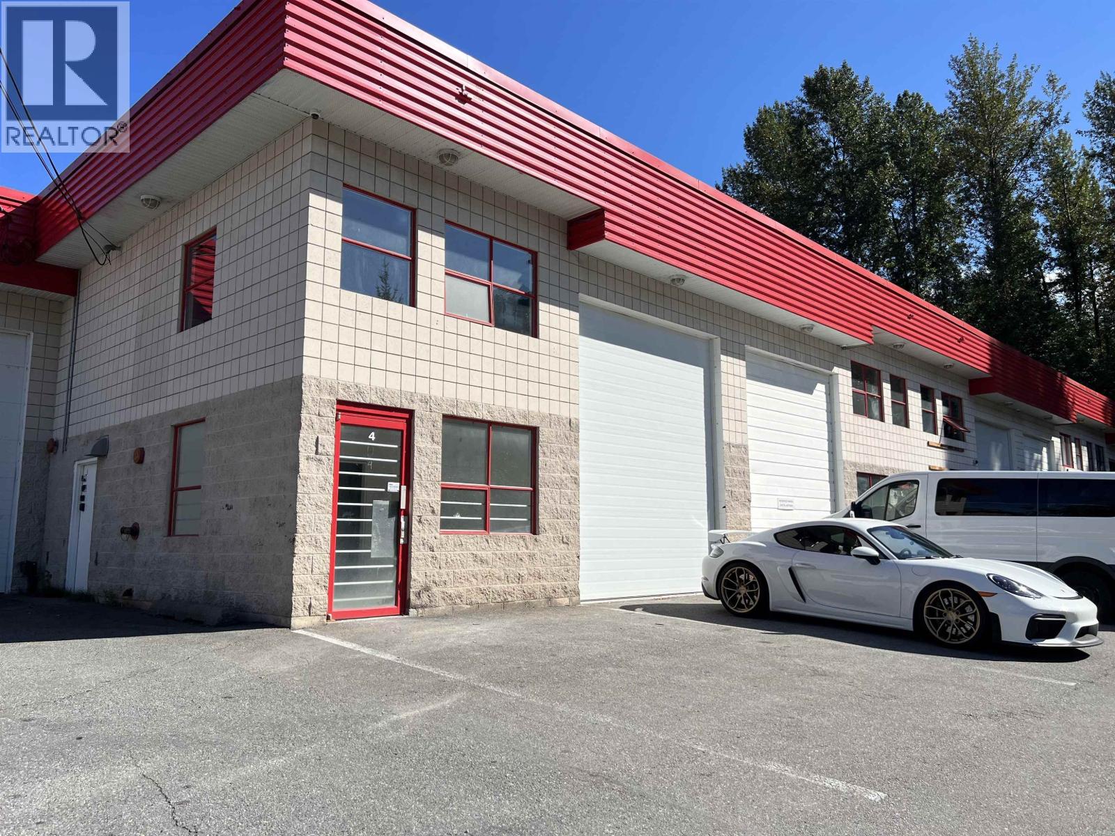 38918 PROGRESS WAY Squamish British Columbia Canada Lease commercial Will Black RE/MAX Crest Realty, Brokerage*