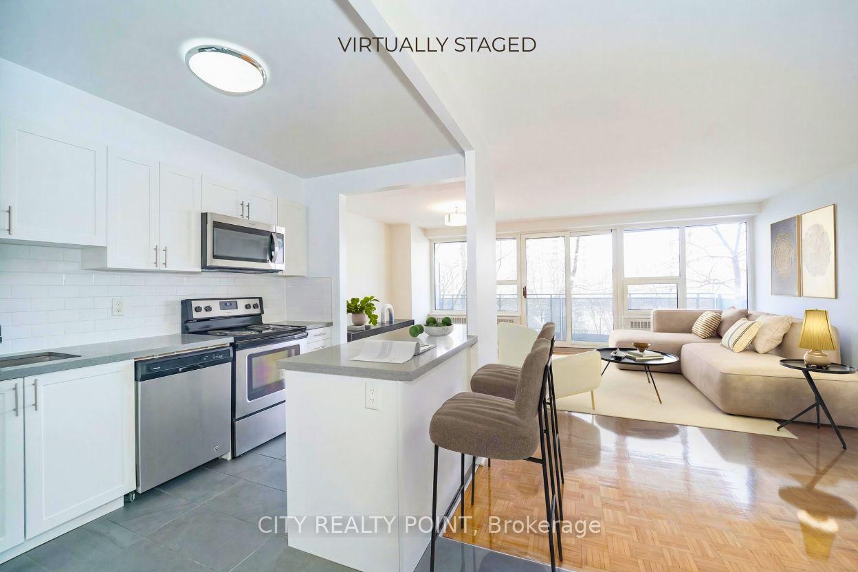 202 - 10 Shallmar Boulevard Toronto Ontario Canada Rent residential   CITY Realty Point Brokerage*