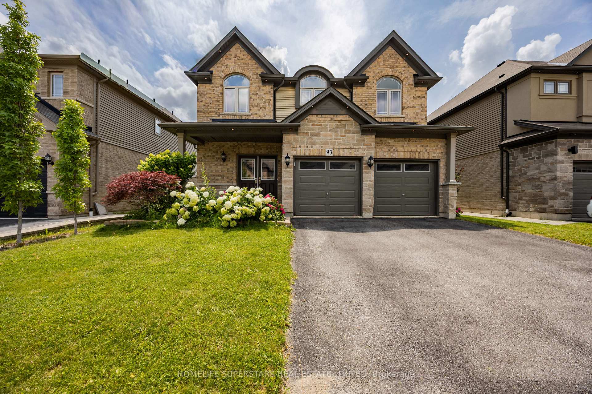 93 Lorne Card Drive Brant Ontario Canada Sale residential Vikram Kaler HomeLife Superstars Real Estate Ltd., Brokerage*