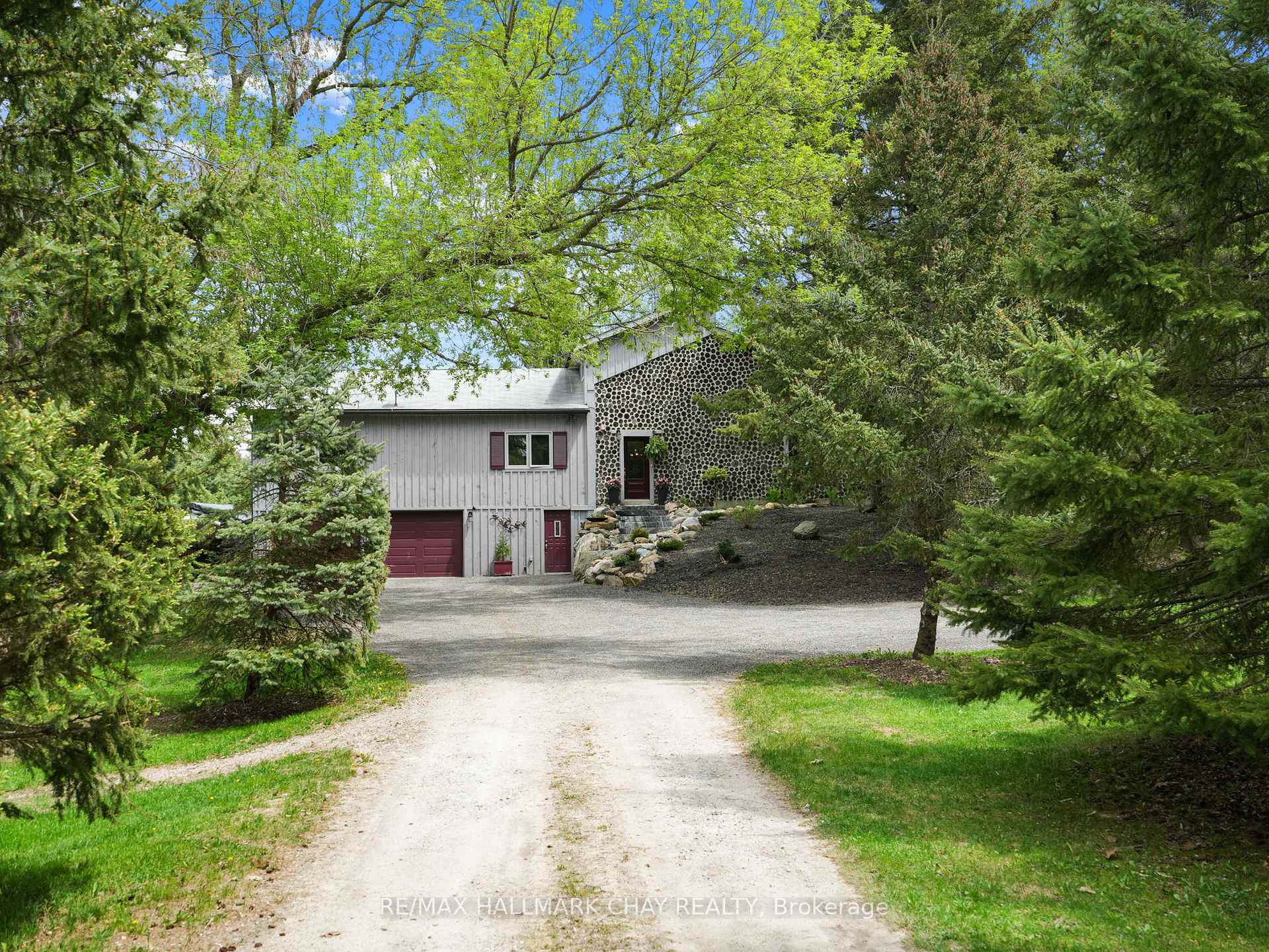 2043 Concession 5 Road Adjala-Tosorontio Ontario Canada Sale residential Mark Leader RE/MAX Hallmark Chay Realty, Brokerage