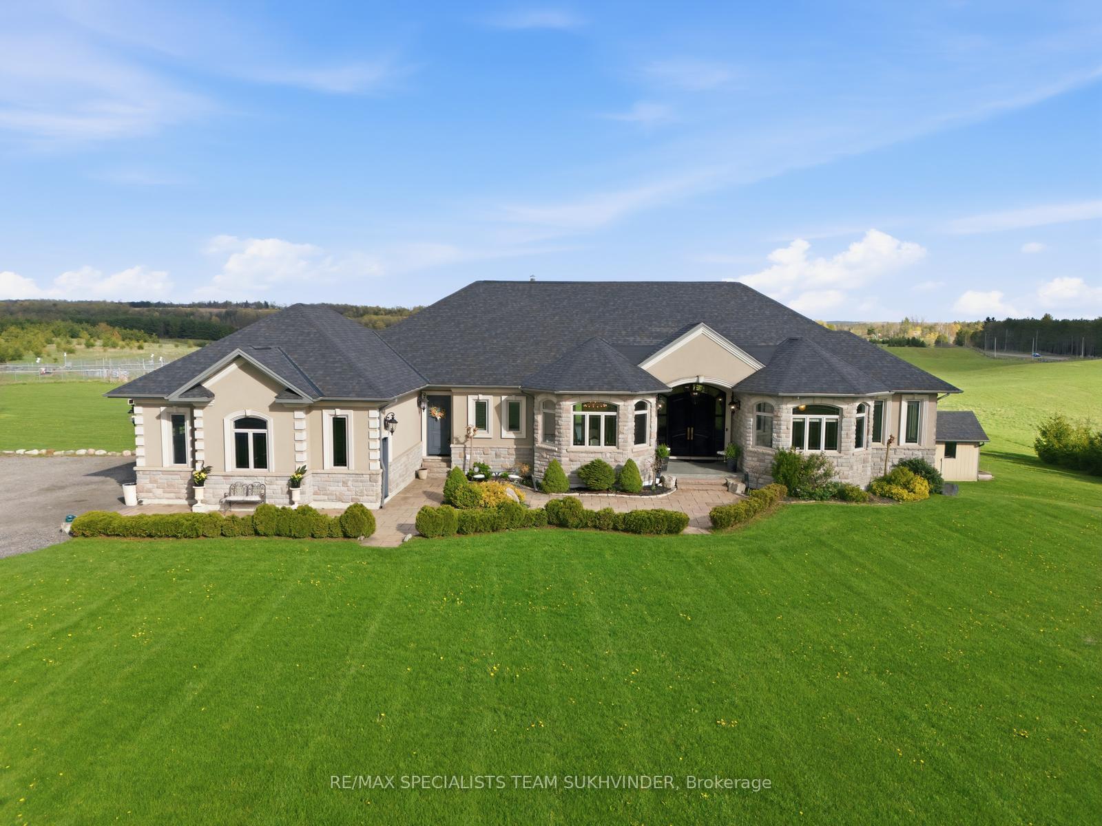 2049 Highpoint Side Road Caledon Ontario Canada Sale residential Sukhvinder Singh Re/Max Specialists Team Sukhvinder
