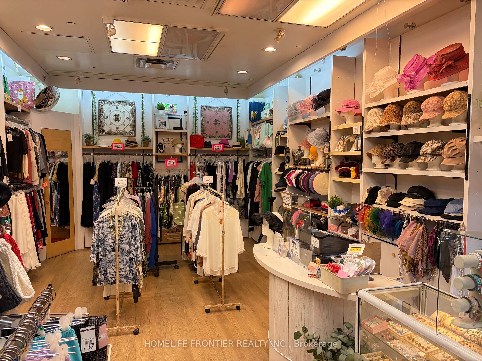 M5 - 444 Yonge Street Toronto Ontario Canada Sale commercial Abhishek Gupta Executive Real Estate Services Ltd., Brokerage*