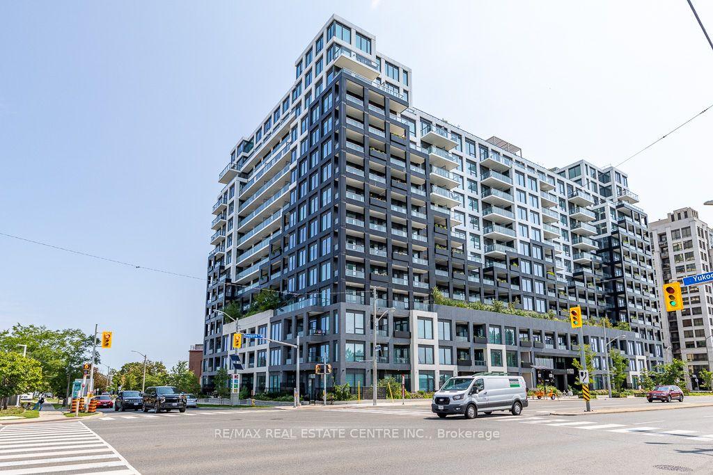 232 - 1100 Sheppard Avenue W Toronto Ontario Canada Sale residential Oliver Teekah RE/MAX Real Estate Centre Inc., Brokerage*
