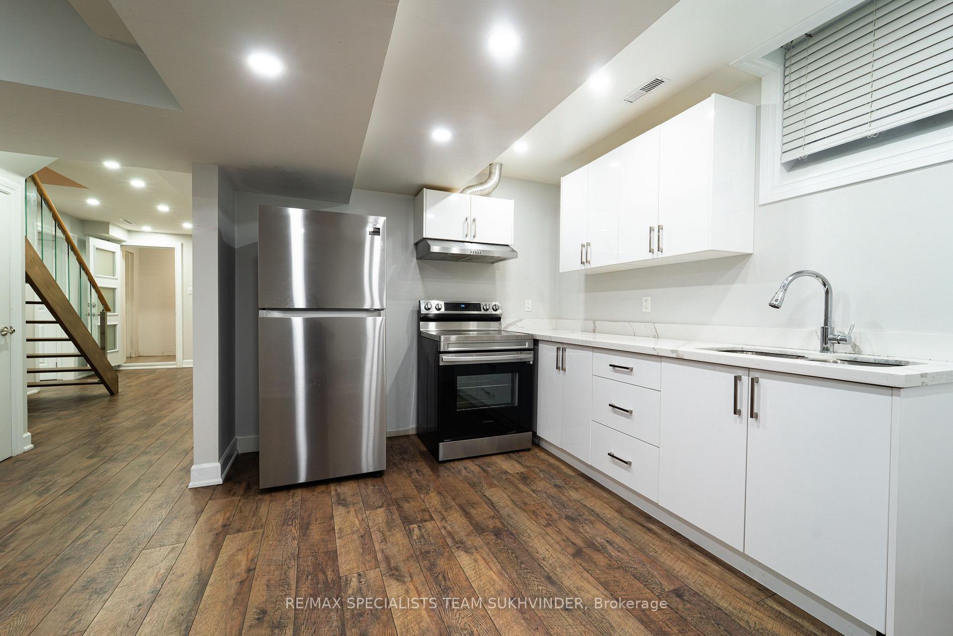 128 Embassy Drive Vaughan Ontario Canada Rent residential Sukhvinder Singh Re/Max Specialists Team Sukhvinder