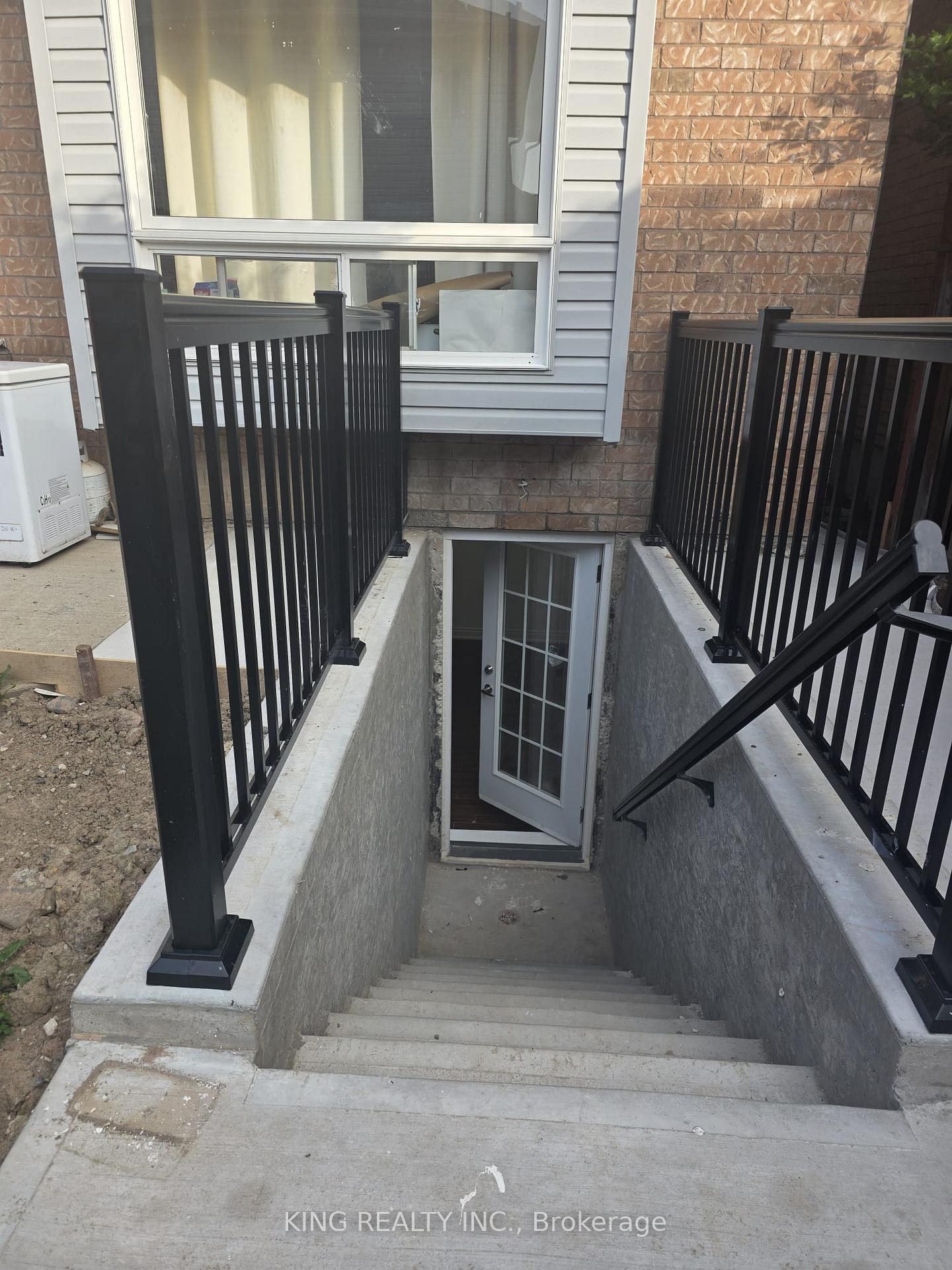 Basement - 6 Chestermere Crescent Brampton Ontario Canada Rented residential   TRIMAXX REALTY LTD. Brokerage