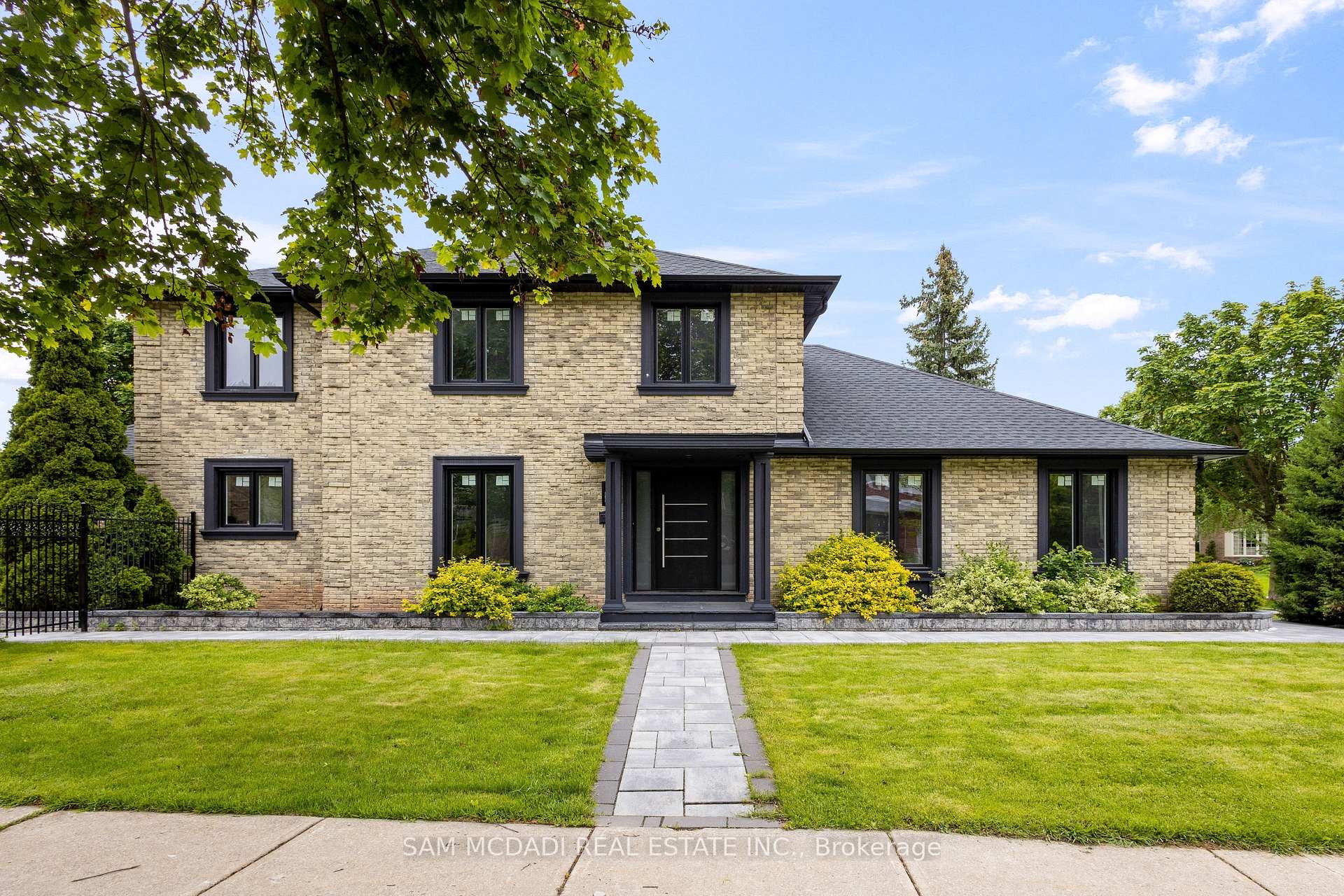 2535 Robin Drive Mississauga Ontario Canada Rent residential Wahid Amin RE/MAX Realty Specialists Inc., Brokerage*