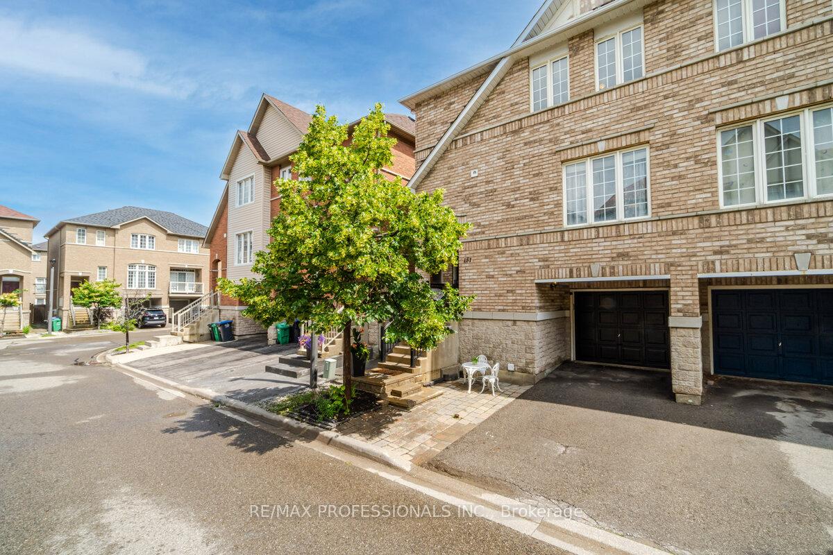 151 Upper - 7155 Magistrate Terrace Mississauga Ontario Canada Rented residential   TRIMAXX REALTY LTD. Brokerage