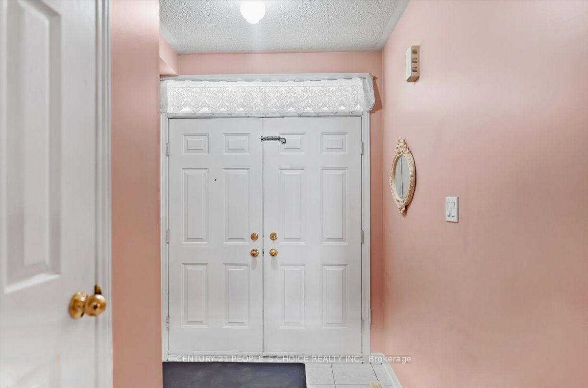 33 Penguin Lane Brampton Ontario Canada Sold residential   TRIMAXX REALTY LTD. Brokerage