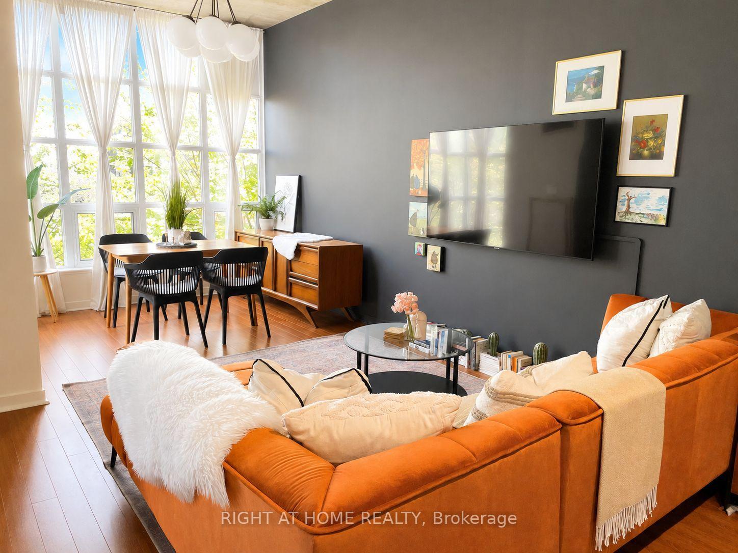 605 - 19 Brant Street Toronto Ontario Canada Rent residential Steffen Hugo Right at Home Realty, Brokerage*