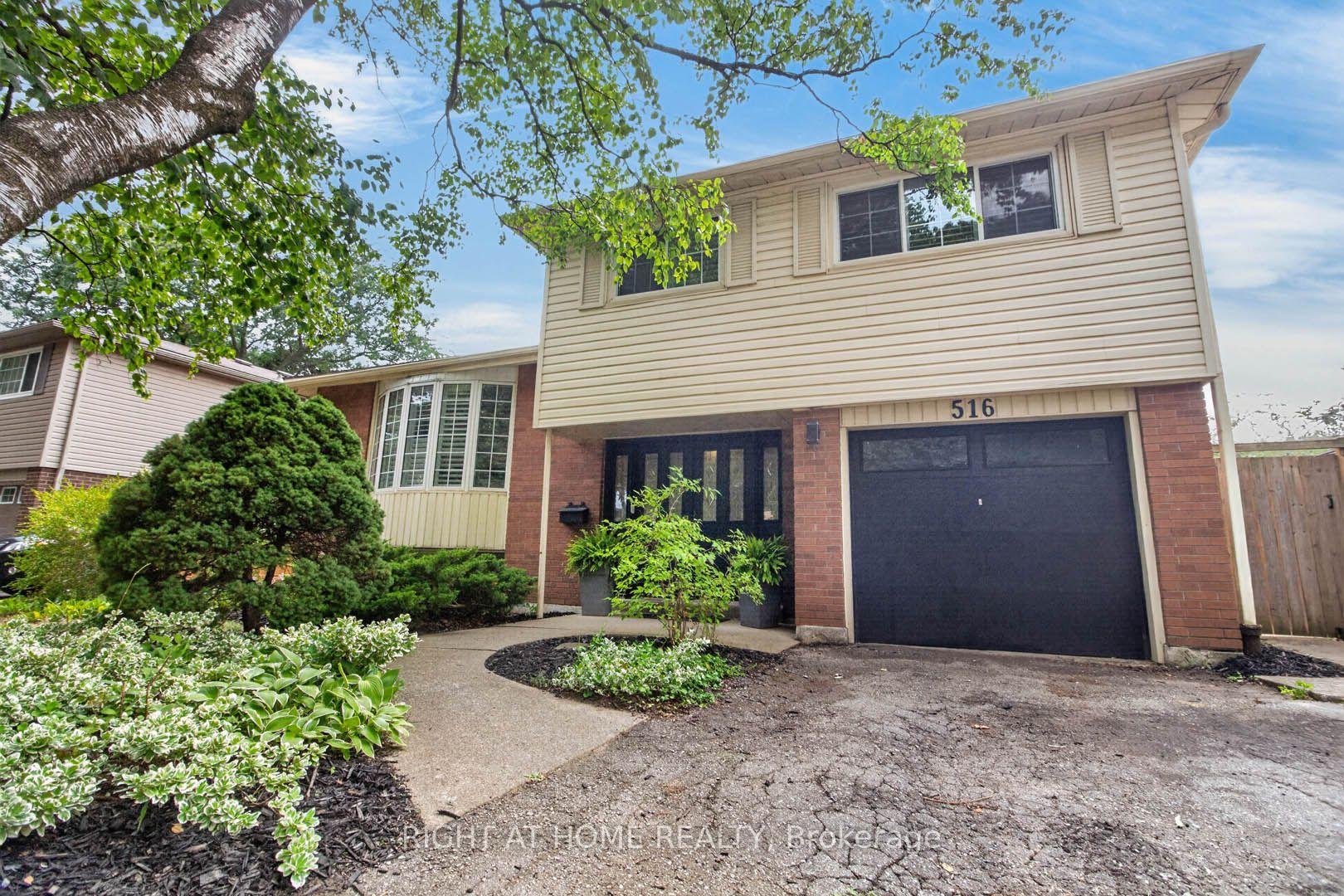 516 Kenmarr Crescent Burlington Ontario Canada Sale residential Jude Rahmouni Right at Home Realty, Brokerage*