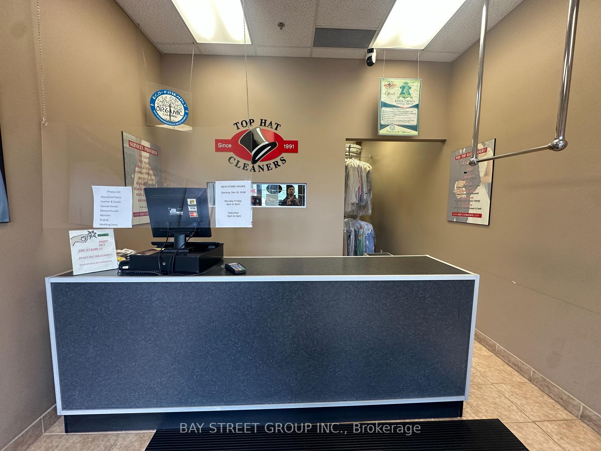9 - 1133 Monastery Drive Oakville Ontario Canada Sale commercial William (Bill) Kovacs Right at Home Realty, Brokerage*