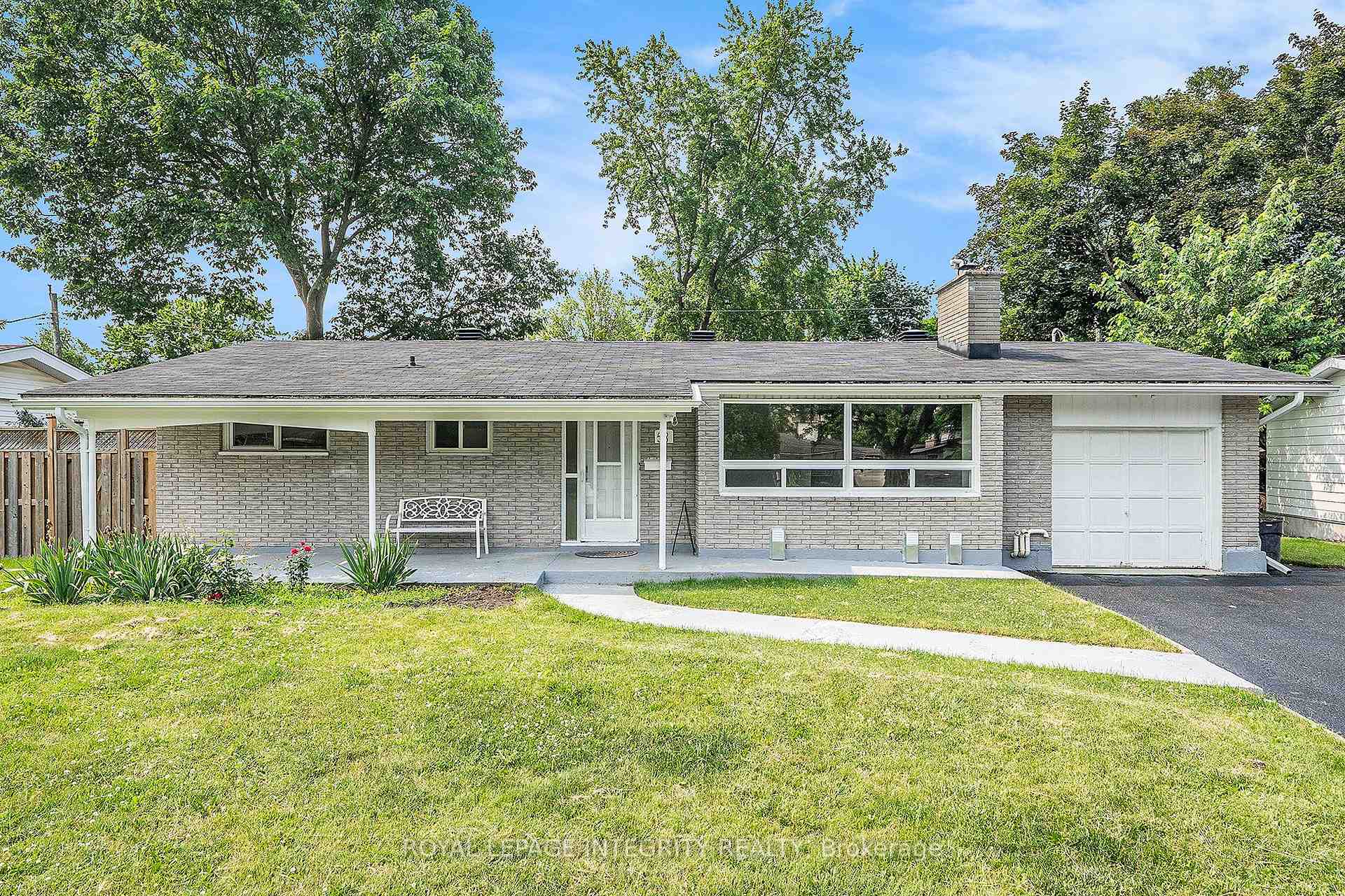 B - 58 Wigan Drive Ottawa Ontario Canada Rented residential Lea Wouters Right at Home Realty, Brokerage*