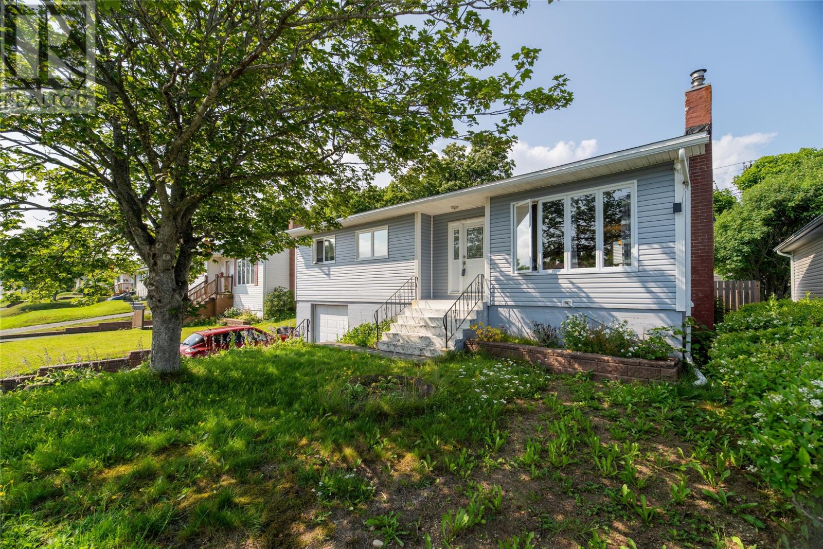 40 Smallwood Drive Mount Pearl Newfoundland And Labrador Canada Sale residential Ruby Manuel Royal LePage Atlantic Homestead