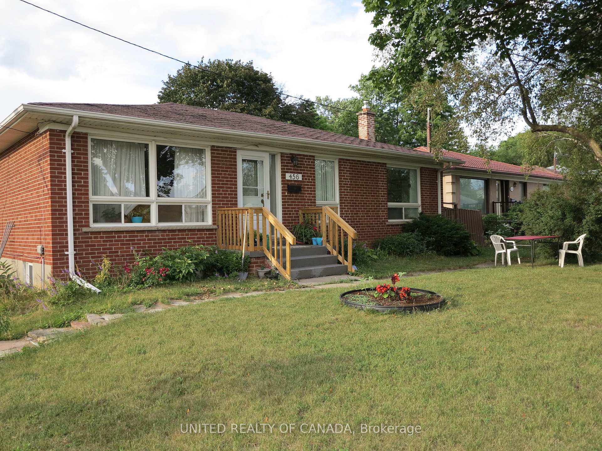 Lower - 456 Drewry Avenue Toronto Ontario Canada Rent residential   UNITED REALTY OF CANADA, INC. BROKERAGE*