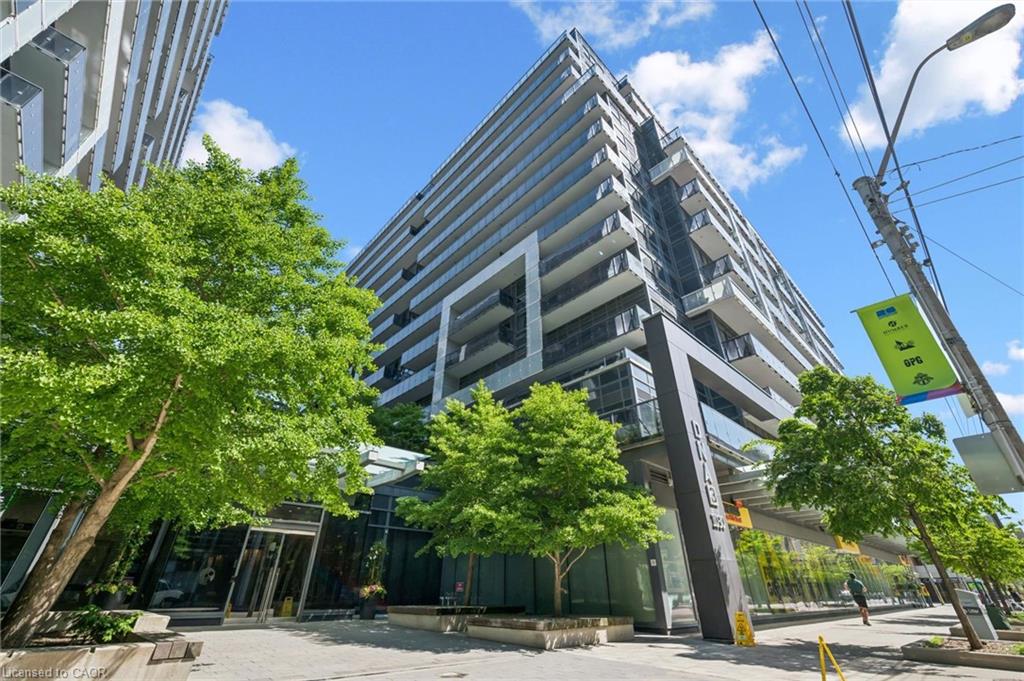 418 - 1030 King Street W Toronto Ontario Canada Sale residential Matt Esekie Sutton Group-Admiral Realty Inc., Brokerage *
