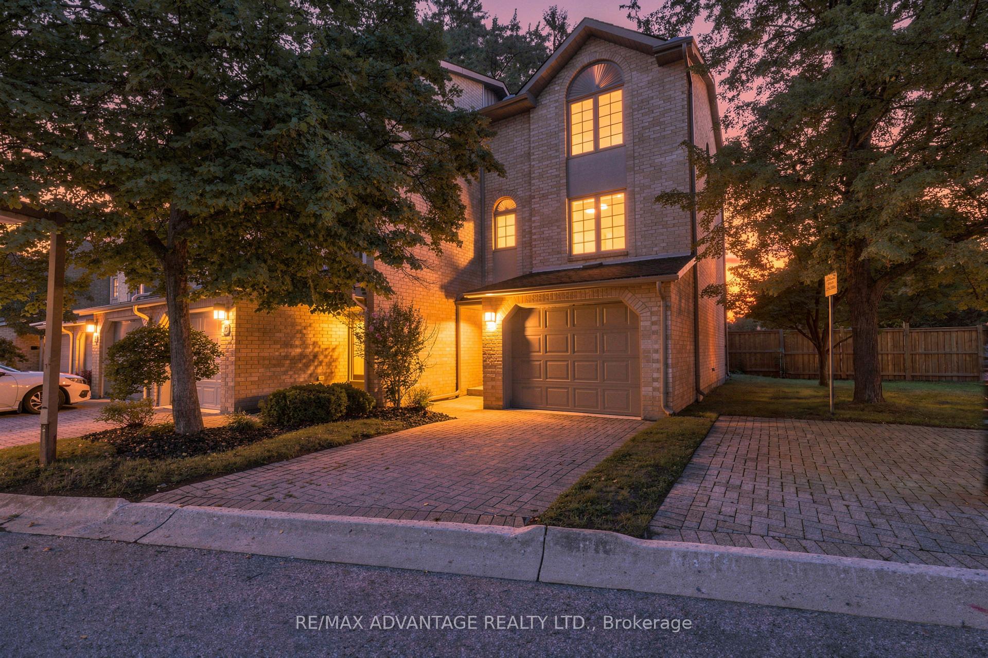 1 - 1399 Commissioners Road W London South Ontario Canada Sale residential   RE/MAX Advantage Realty Ltd., Brokerage*