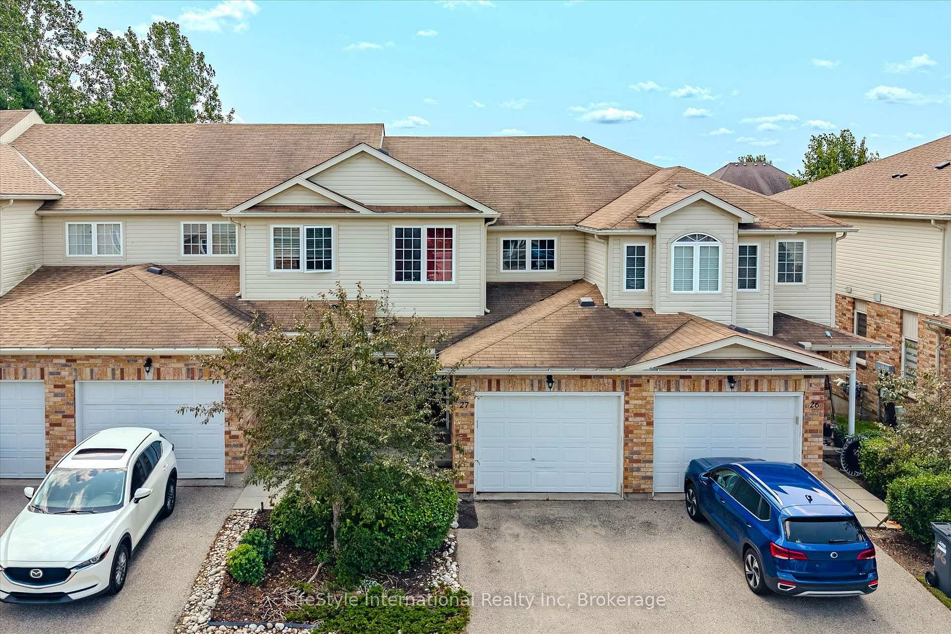27 - 105 Bard Boulevard Guelph Ontario Canada Sale residential Jaibu Joseph Lifestyle International Realty Inc., Brokerage