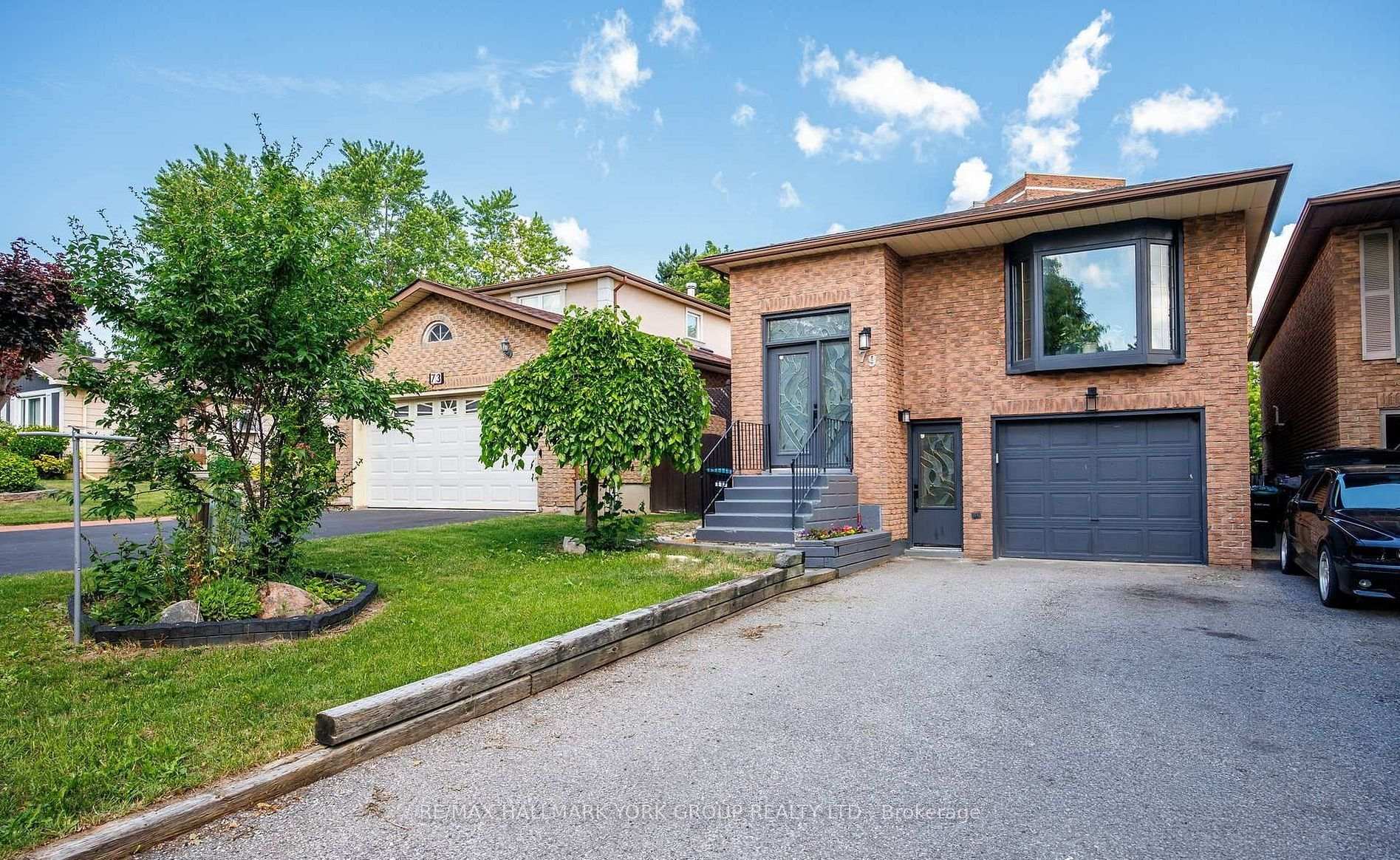 79 Maplegrove Avenue Bradford West Gwillimbury Ontario Canada Sale residential Reza Bahmani RE/MAX Hallmark York Group Realty Ltd., Brokerage