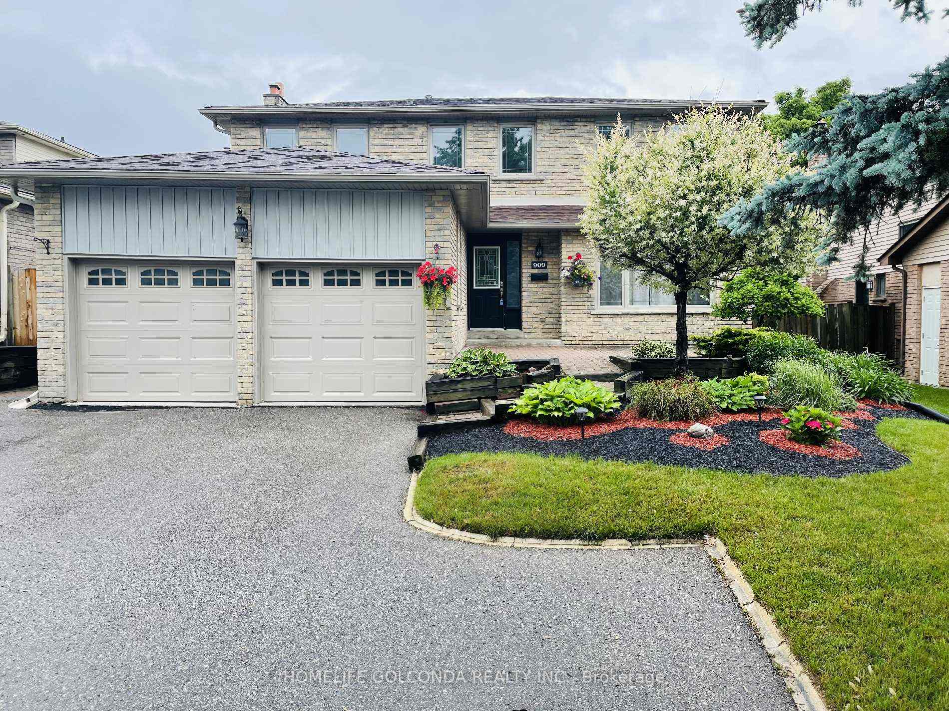 Upper level - 909 Ferndale Crescent Newmarket Ontario Canada Rent residential Betty Peng Better Practice Realty Inc., Brokerage