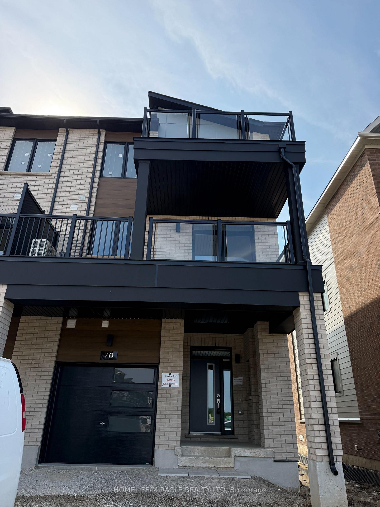 Lower - 70 Thornbird Crescent Brampton Ontario Canada Rent residential Navdeep Gill HomeLife/Miracle Realty Ltd, Brokerage *