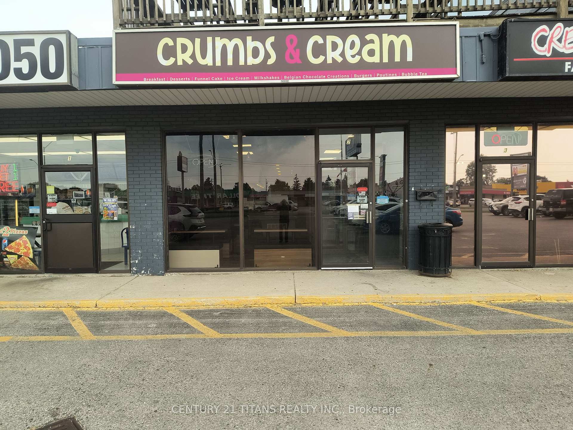 2 - 425 St Clair Street Chatham-Kent Ontario Canada Sale commercial Sudharshan Muthu, CPA, CGA Century 21 Titans Realty Inc., Brokerage *