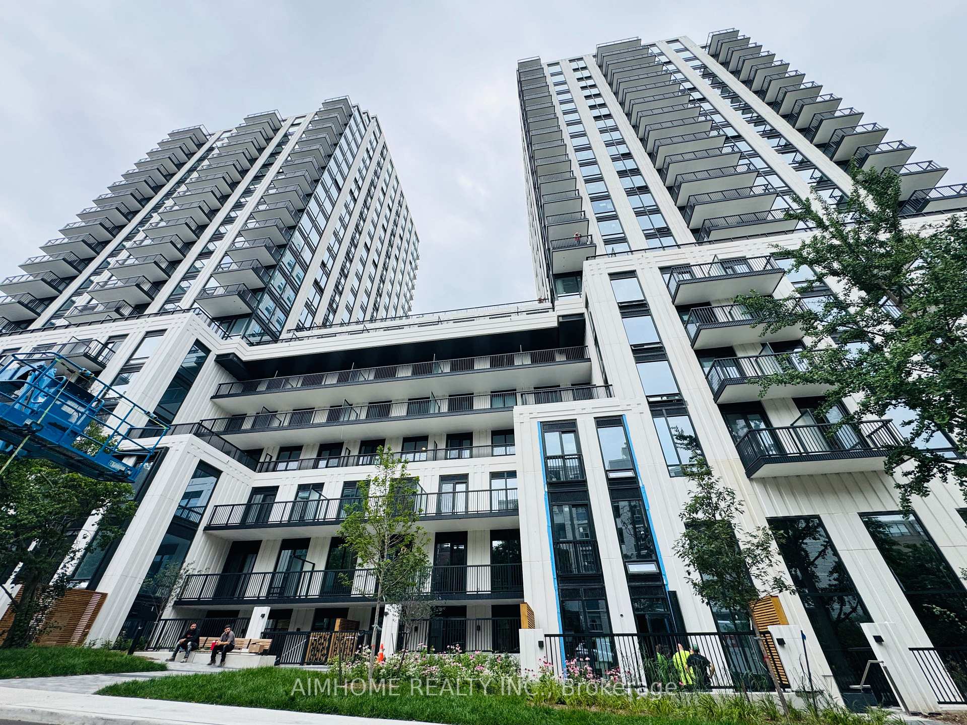 1606 - 91 Montclair Ave Avenue Toronto Ontario Canada Rent residential   AimHome Realty Inc, Brokerage*