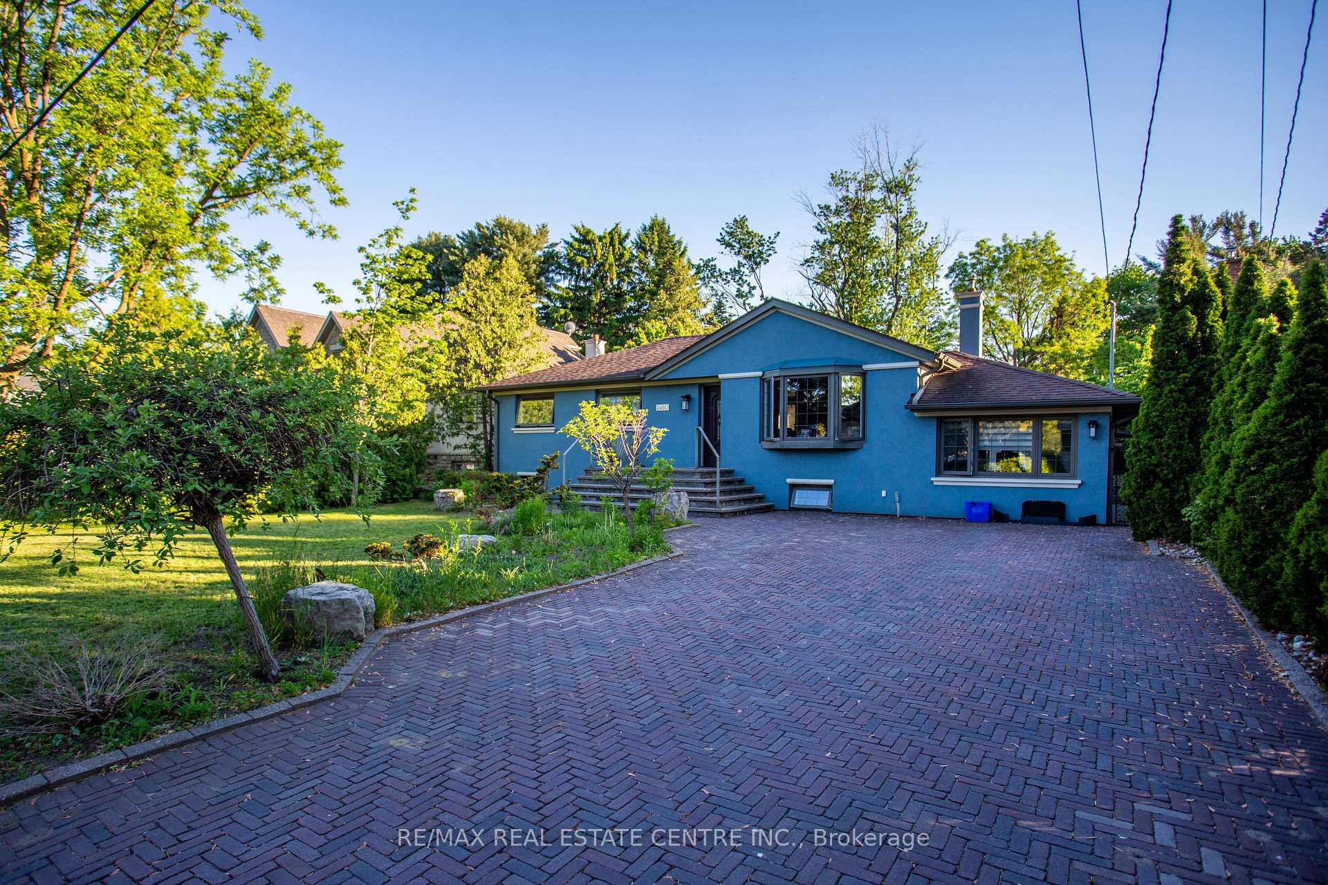 2450 Edenhurst Drive Mississauga Ontario Canada Sale residential Oliver Teekah RE/MAX Real Estate Centre Inc., Brokerage*