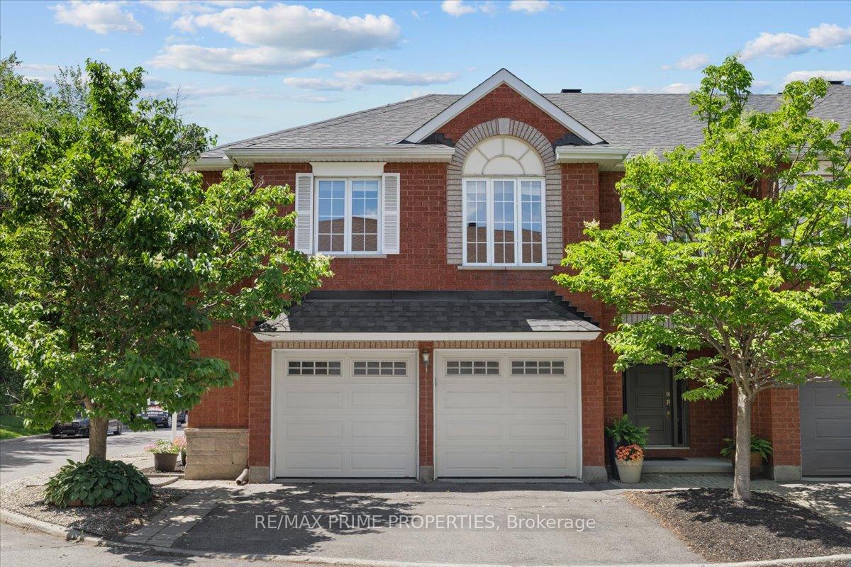 201 Gladeview Private Ottawa Ontario Canada Sale residential Arsalan Siddiqui RE/MAX PRIME PROPERTIES  Brokerage