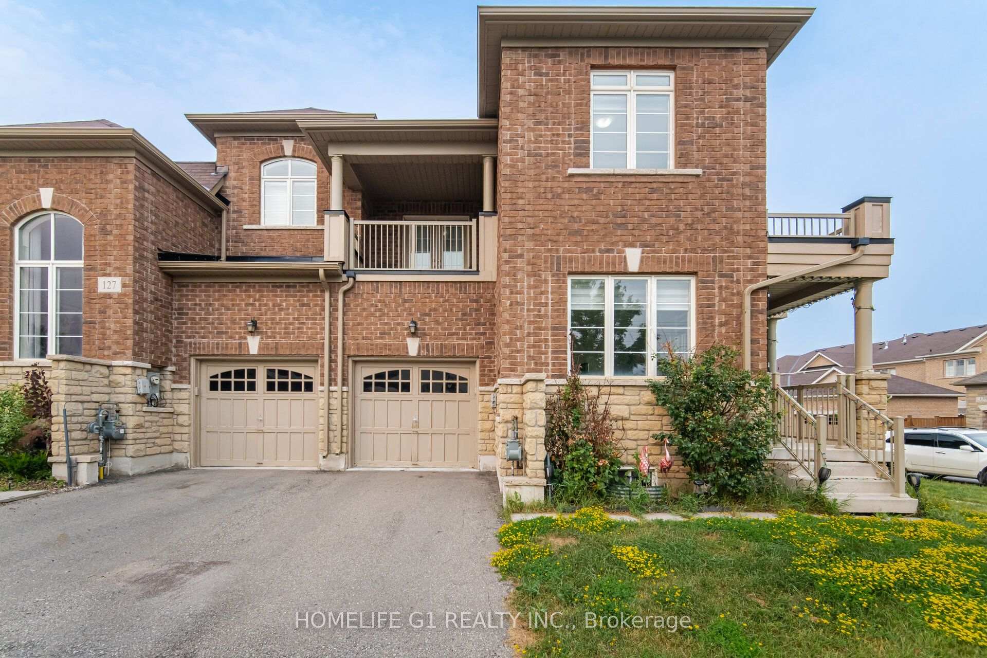 129 Holbrook Court Milton Ontario Canada Rent residential Khawar Bashir HomeLife G1 Realty Inc., Brokerage*