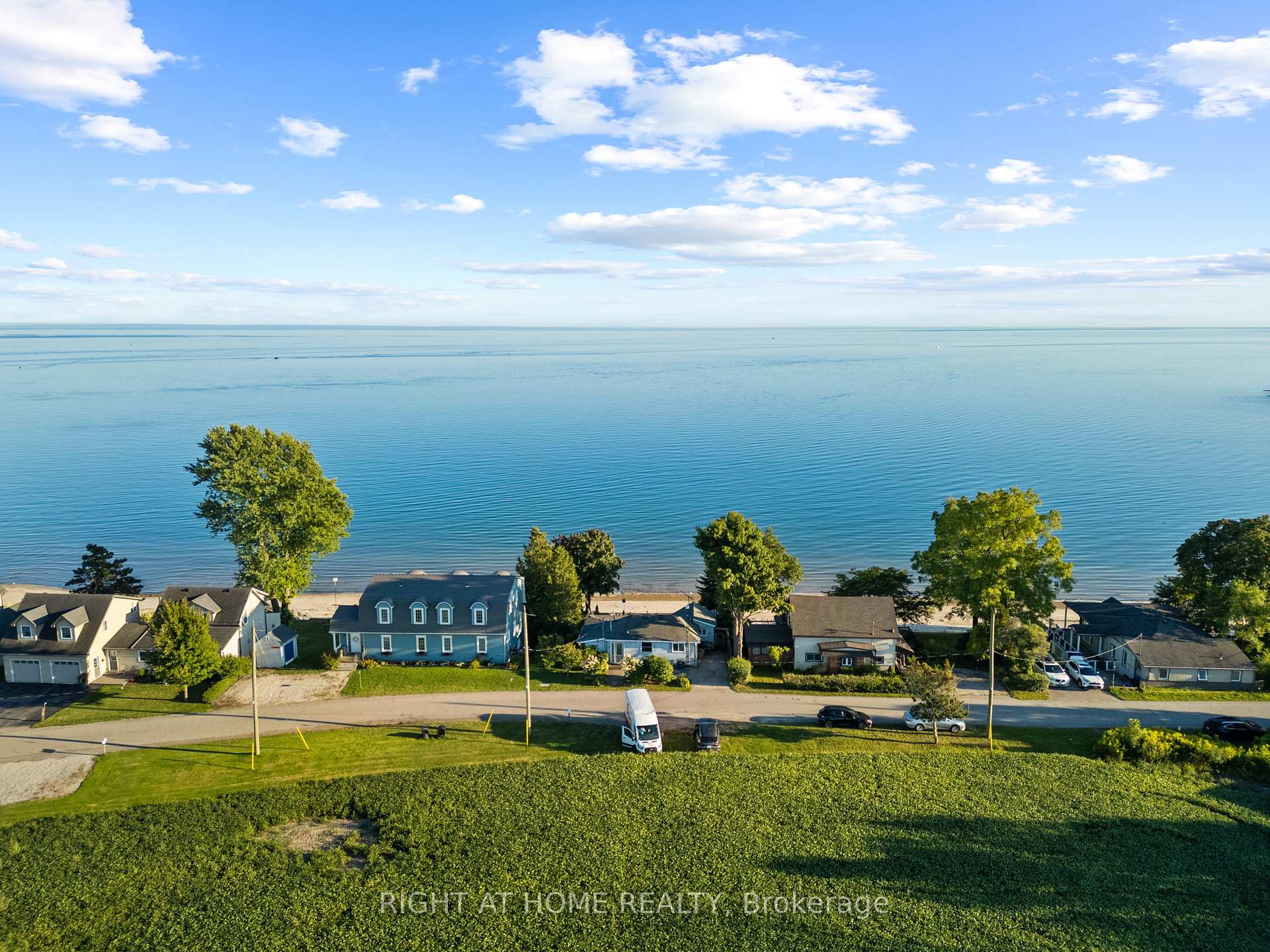 71 Lighthouse Dr Drive Haldimand Ontario Canada Sale residential Dee Paul Right at Home Realty, Brokerage*