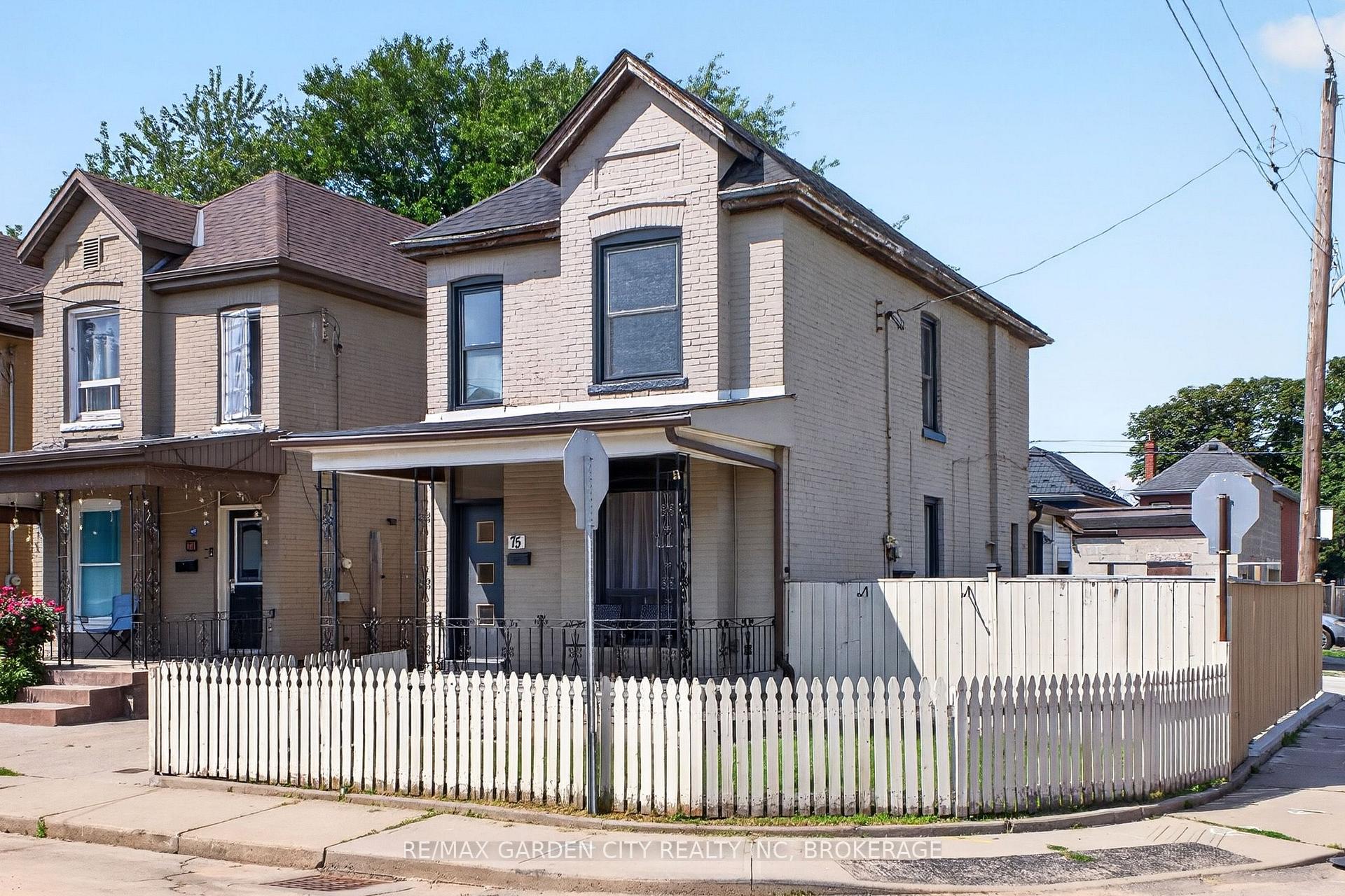 75 Keith Street Hamilton Ontario Canada Sale residential Next Stage Realty Right at Home Realty, Brokerage*