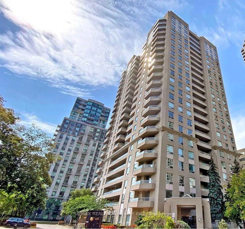 310 - 18 Hillcrest Avenue Toronto Ontario Canada Rent residential Mehrdad Maghsoud RE/MAX Realtron Realty Inc., Brokerage*