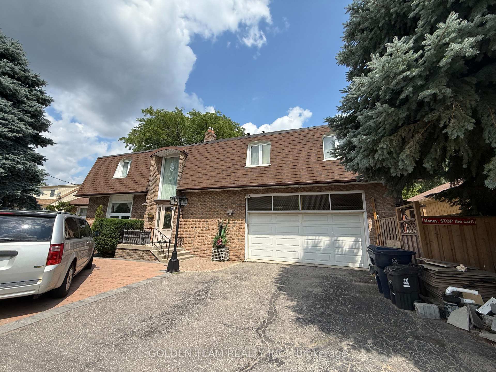 11 Amiens Road Toronto Ontario Canada Rent residential Abhishek Gupta Executive Real Estate Services Ltd., Brokerage*