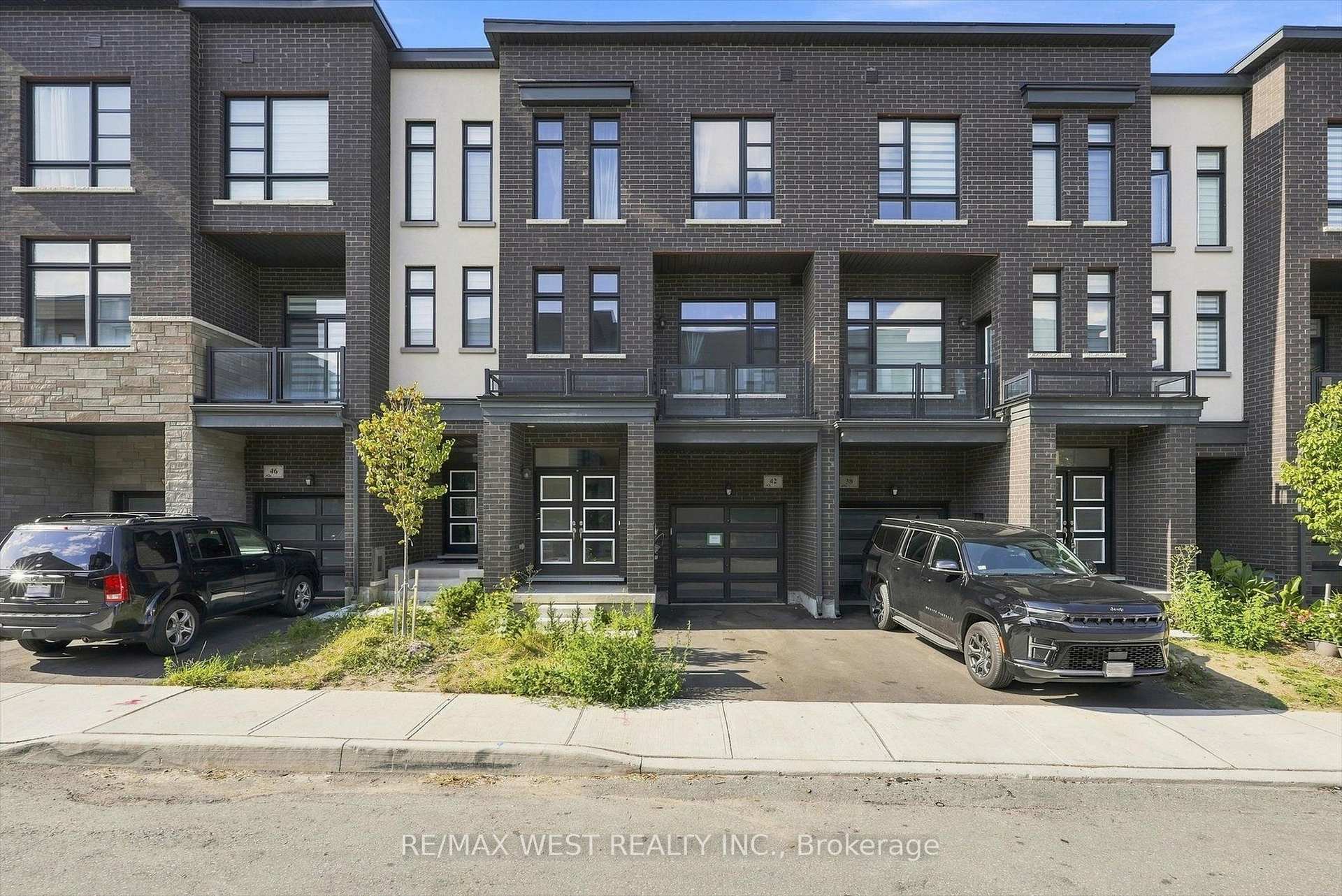42 Quilico Road Vaughan Ontario Canada Sale residential Gina  Paulo RE/MAX West Realty Inc., Brokerage *