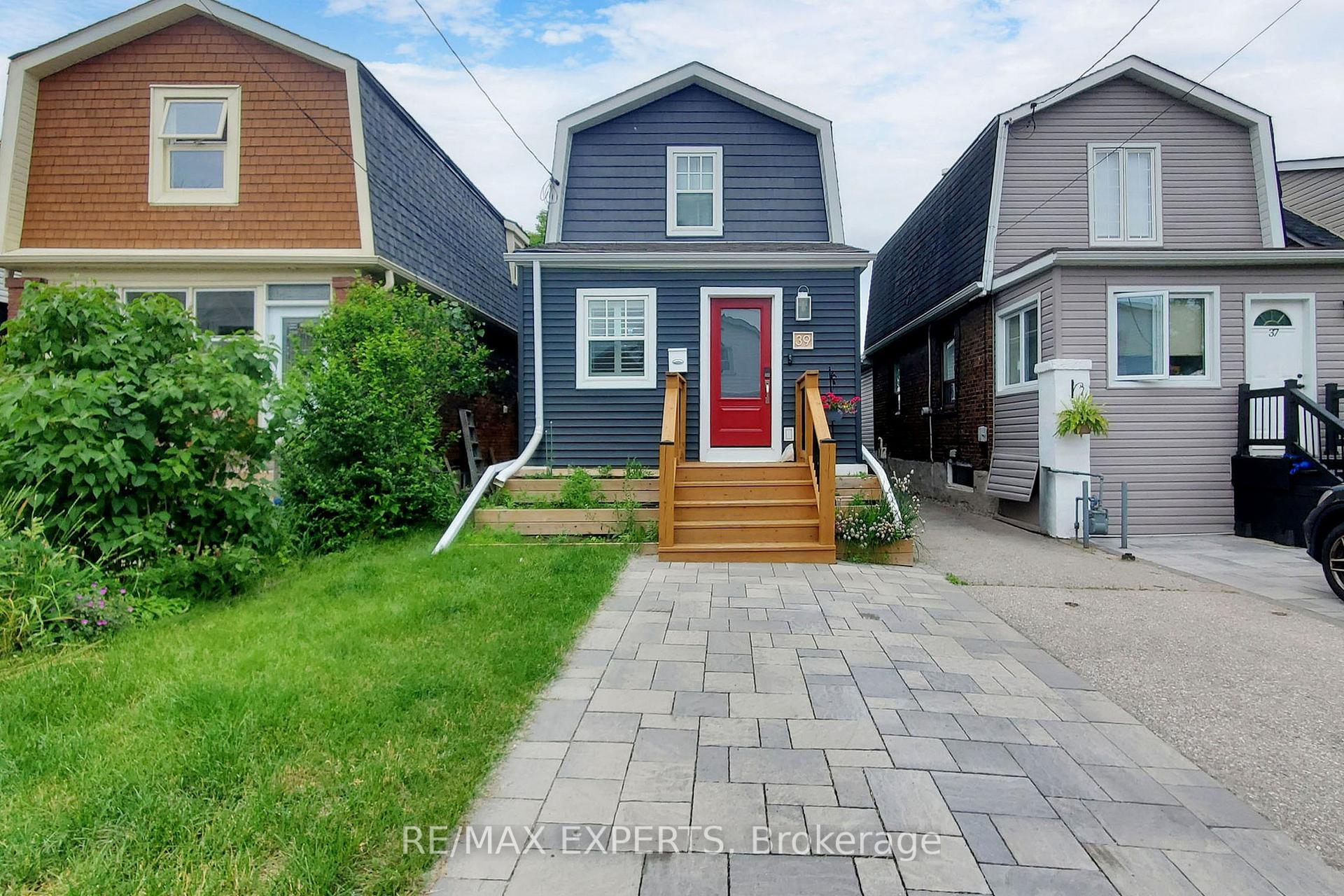 Bsmt - 39 Norval Street Toronto Ontario Canada Rent residential Samit Nagpaul Re/Max Experts, Brokerage*