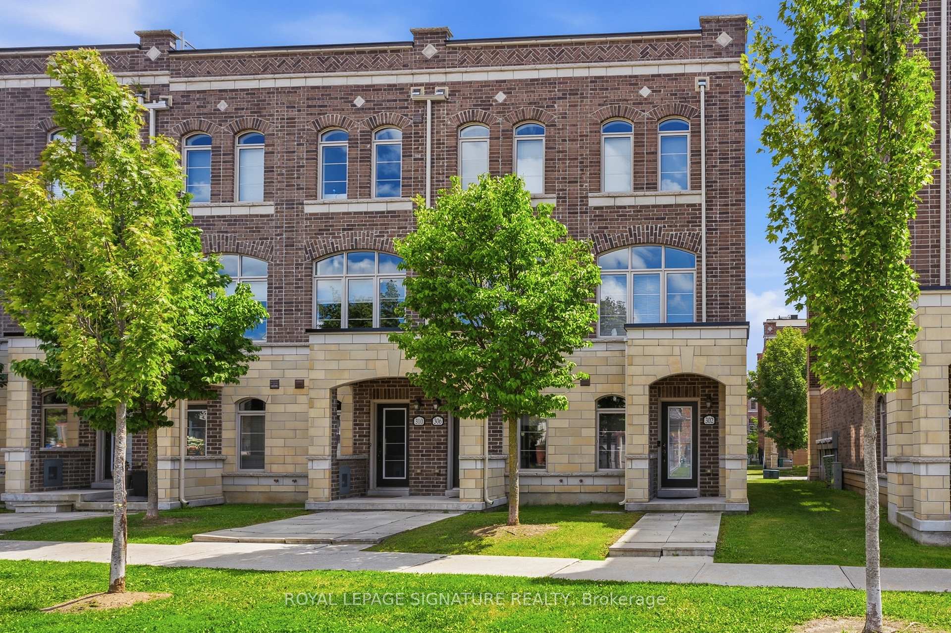 306 John Davis Gate Whitchurch-Stouffville Ontario Canada Sale residential Michael Facella Royal LePage Signature Realty, Brokerage *