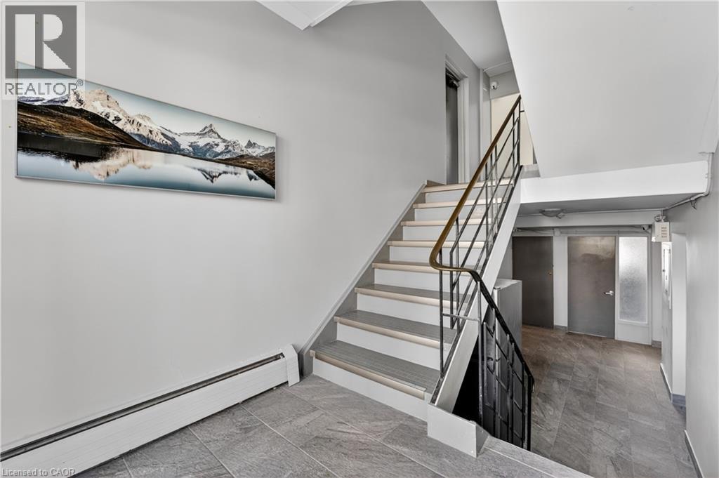 7 - 81 KENWOOD Drive Unit# 7 Kitchener Ontario Canada Rent residential Mani Mattu HomeLife Power Realty Inc., Brokerage*