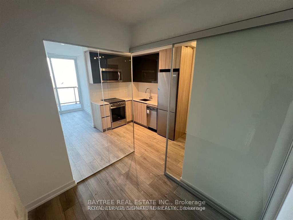 908 - 3100 Keele Street Toronto Ontario Canada Rent residential Naushy Saeed Brokerage Information: Not available, please contact website owner