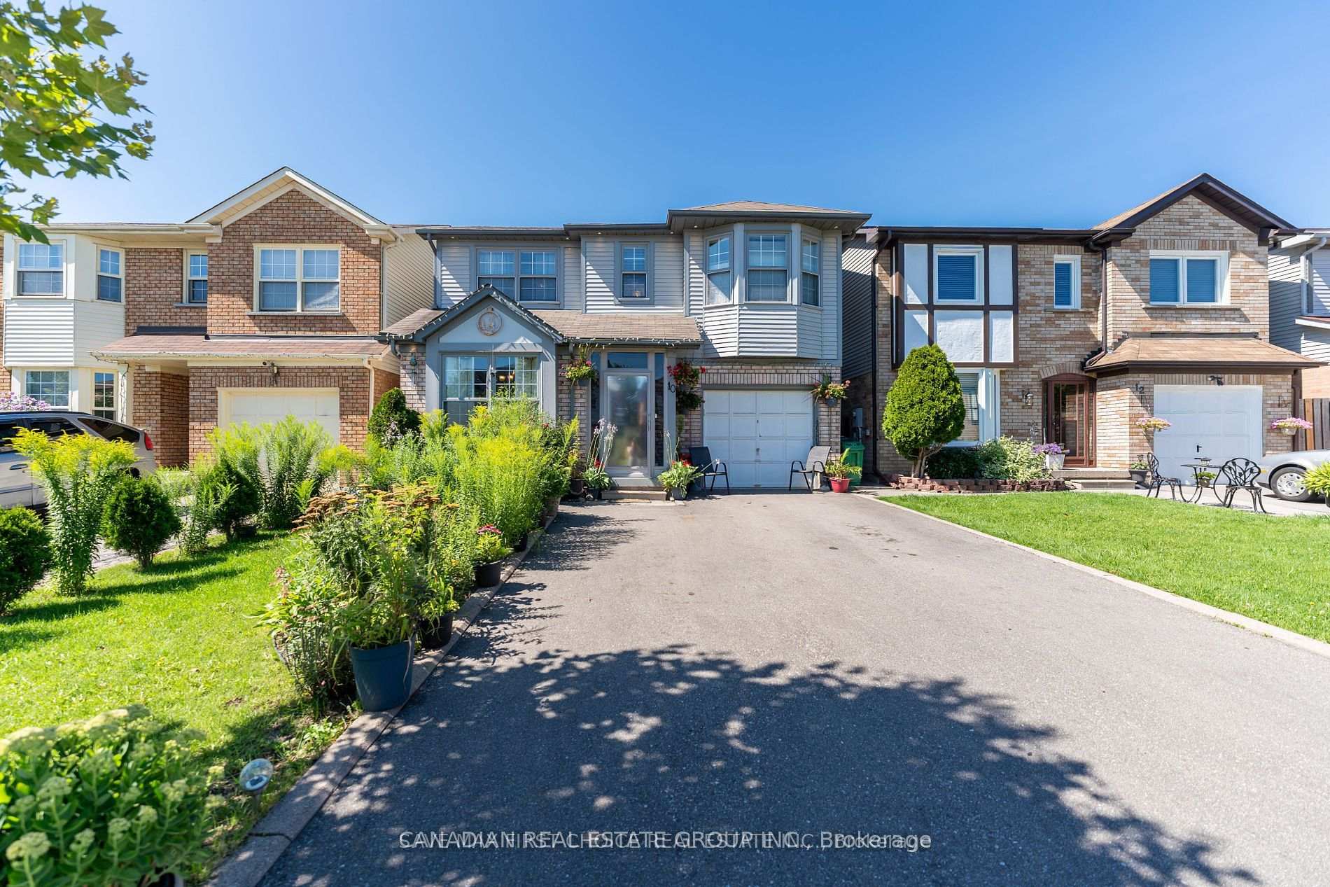 10 Chipmunk Crescent Brampton Ontario Canada Rent residential   HomeLife 247 Realty Inc.,  Brokerage*