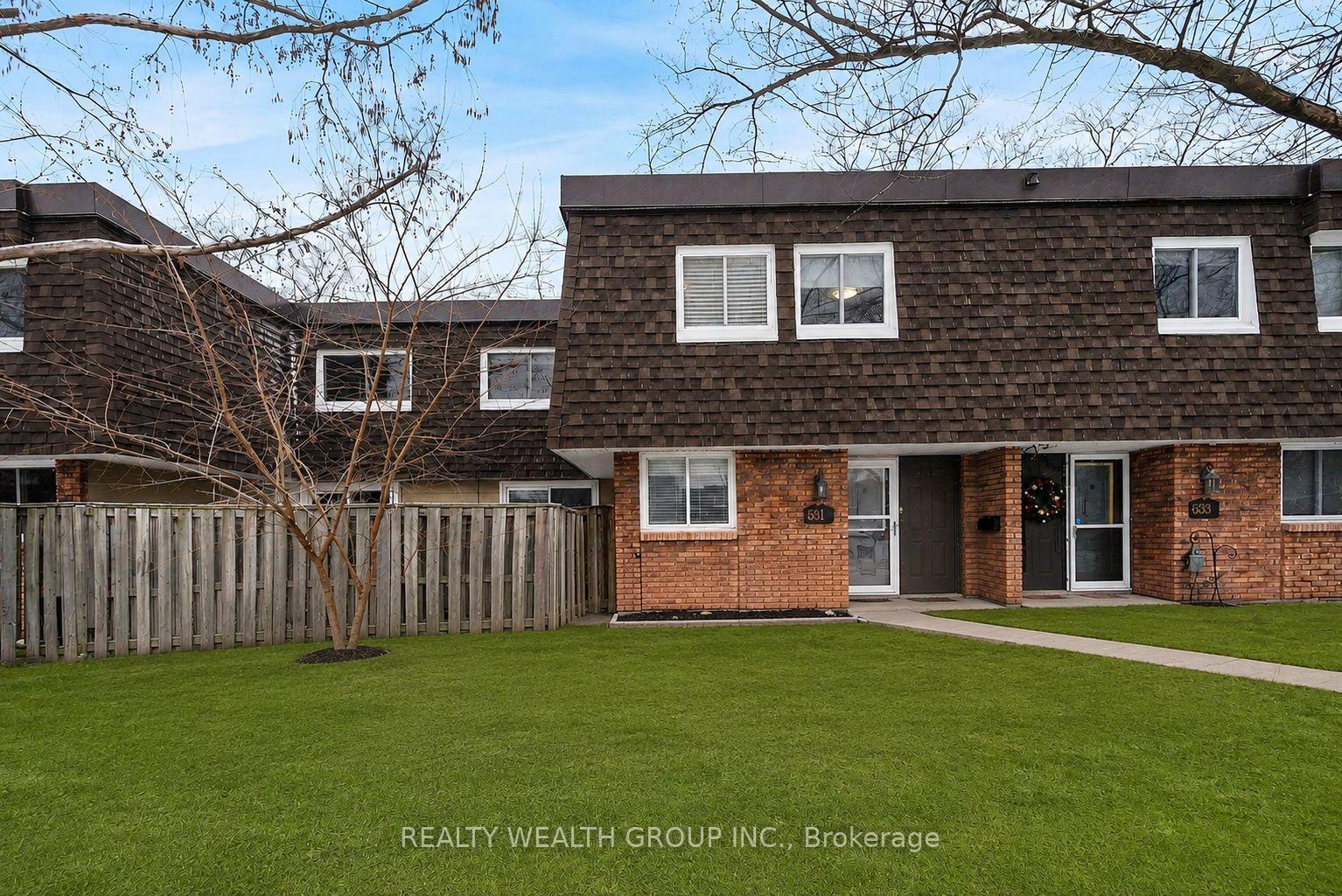 39 - 521 Timber Lane Burlington Ontario Canada Sale residential Sebastien Ballin Realty Wealth Group Inc., Brokerage