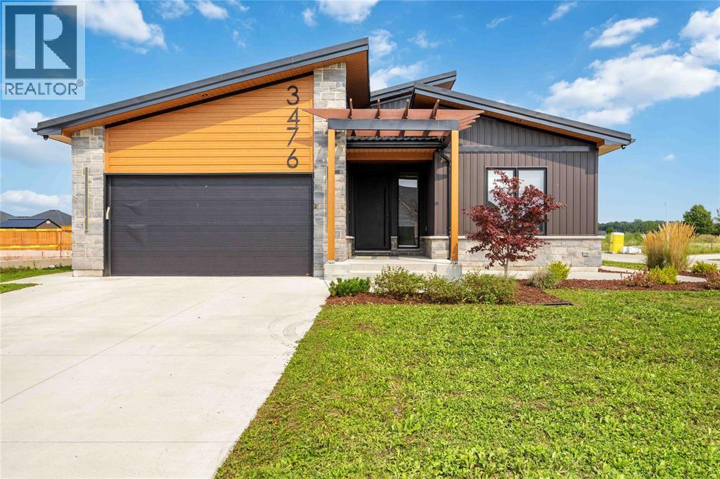 3476 PAUL CRESCENT Plympton-Wyoming Ontario Canada Sale residential Linda Miller RE/MAX PRIME PROPERTIES UNIQUE GROUP, BROKERAGE