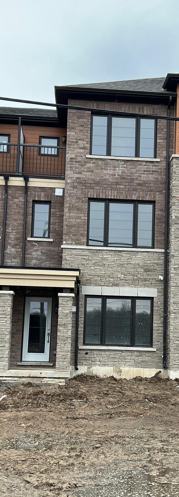 115 MELODY Lane Thorold Ontario Canada Rent residential Shiv Sharma RE/MAX Realty Specialists Inc., Brokerage*